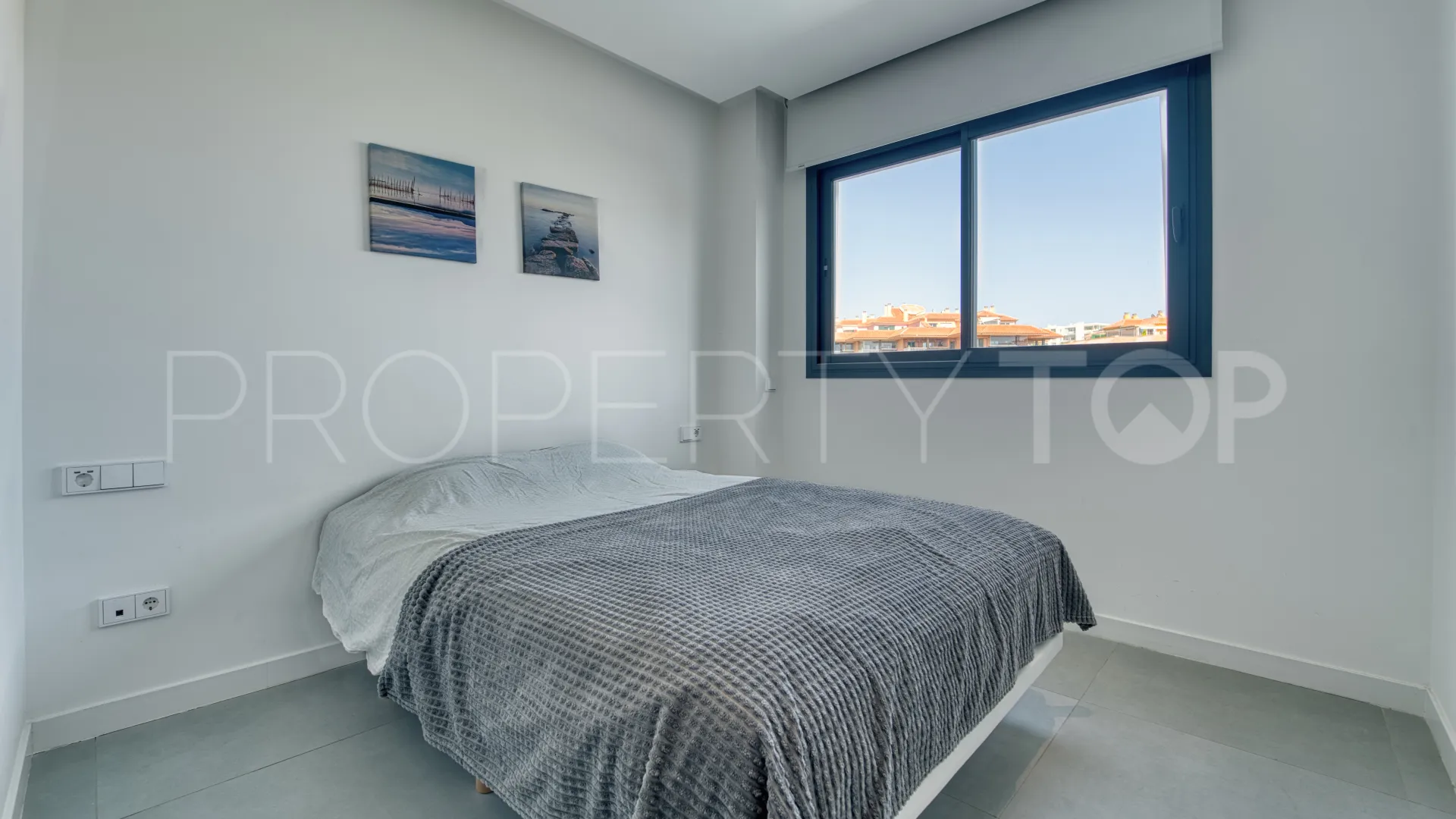 Comprar apartamento de 2 dormitorios en El Higueron