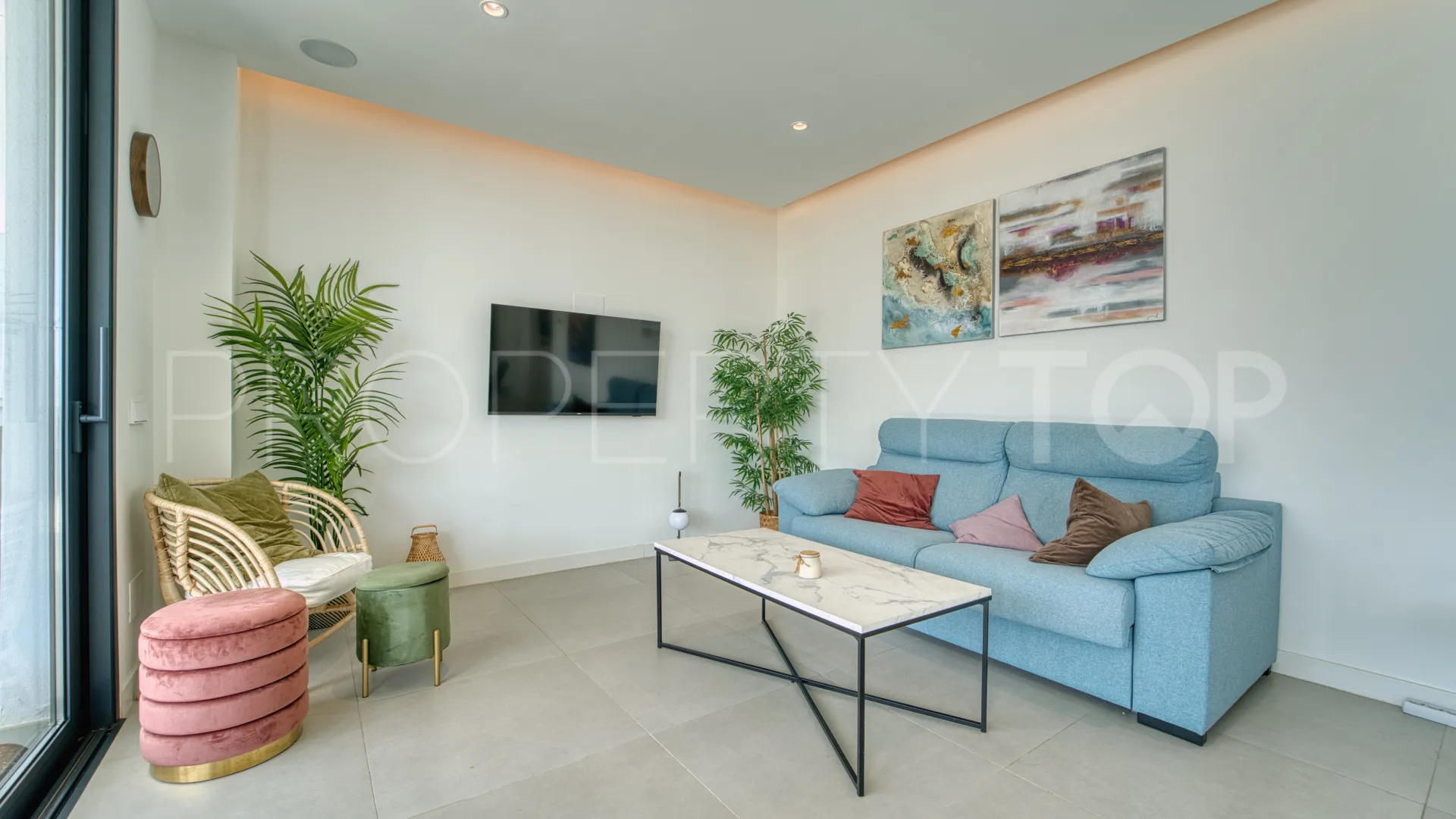 Comprar apartamento de 2 dormitorios en El Higueron
