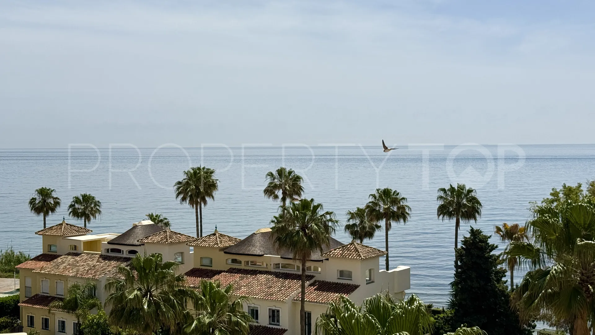 For sale Estepona penthouse with 2 bedrooms
