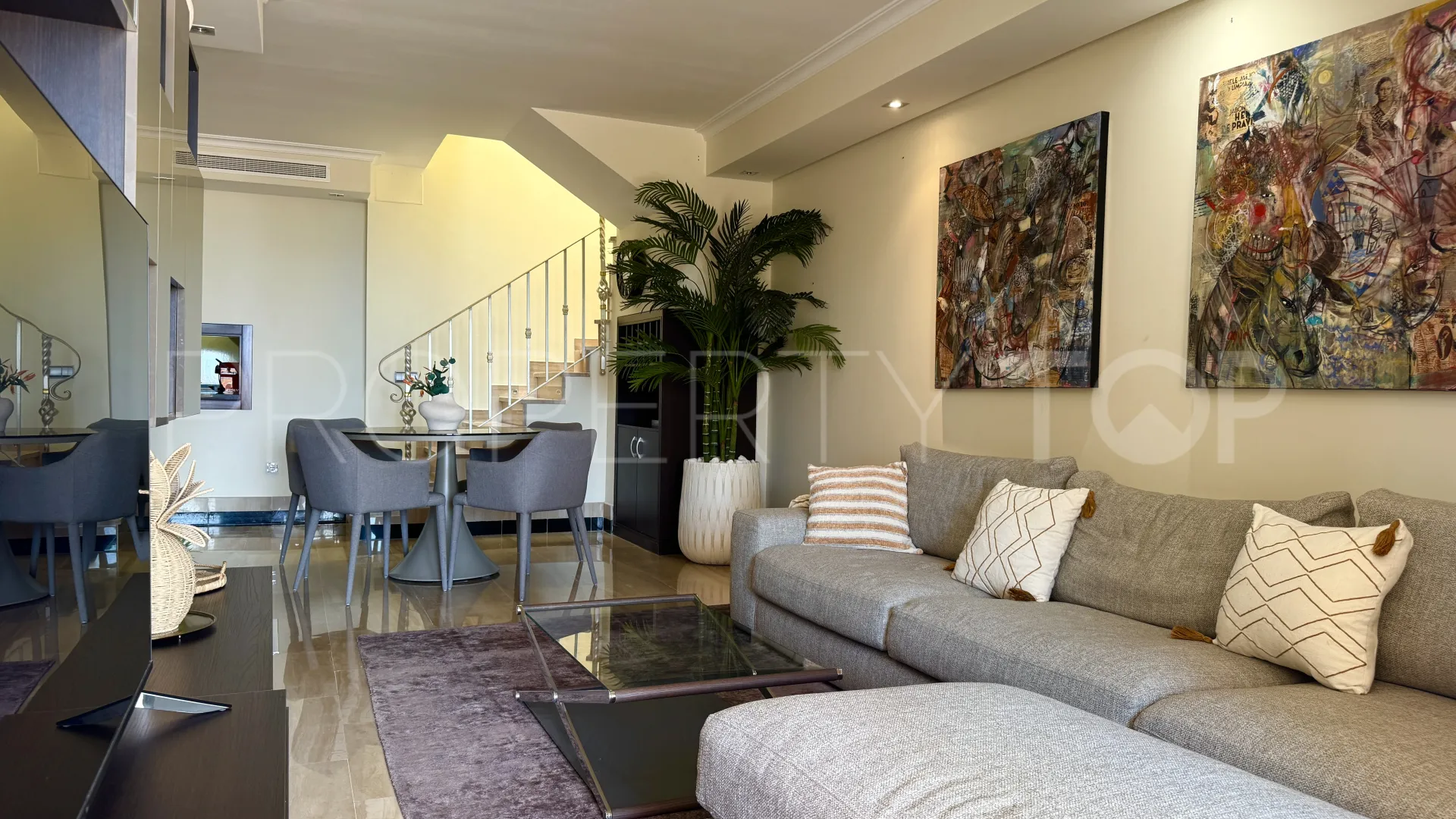 For sale Estepona penthouse with 2 bedrooms