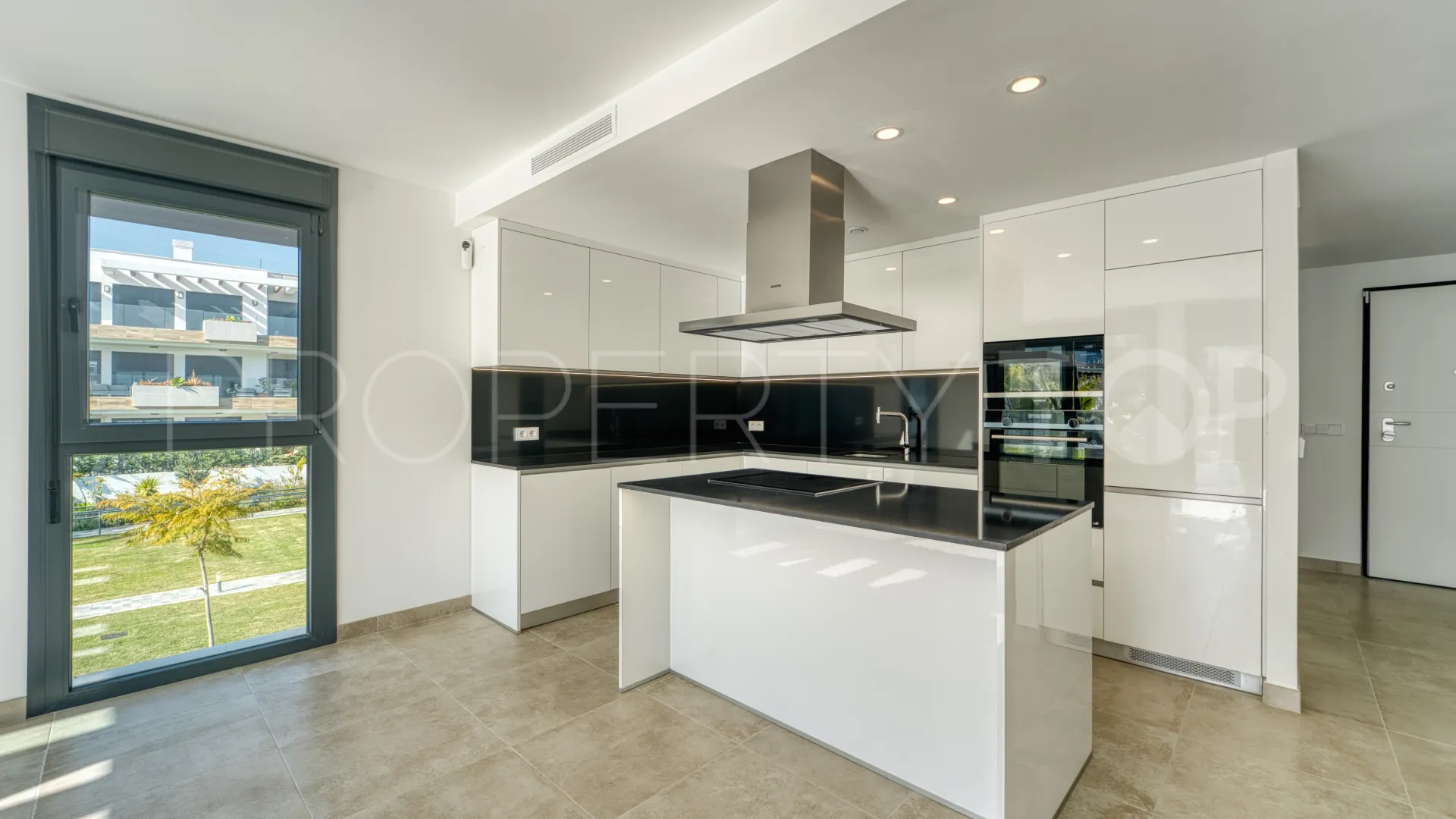 3 bedrooms apartment for sale in Atalaya Hills