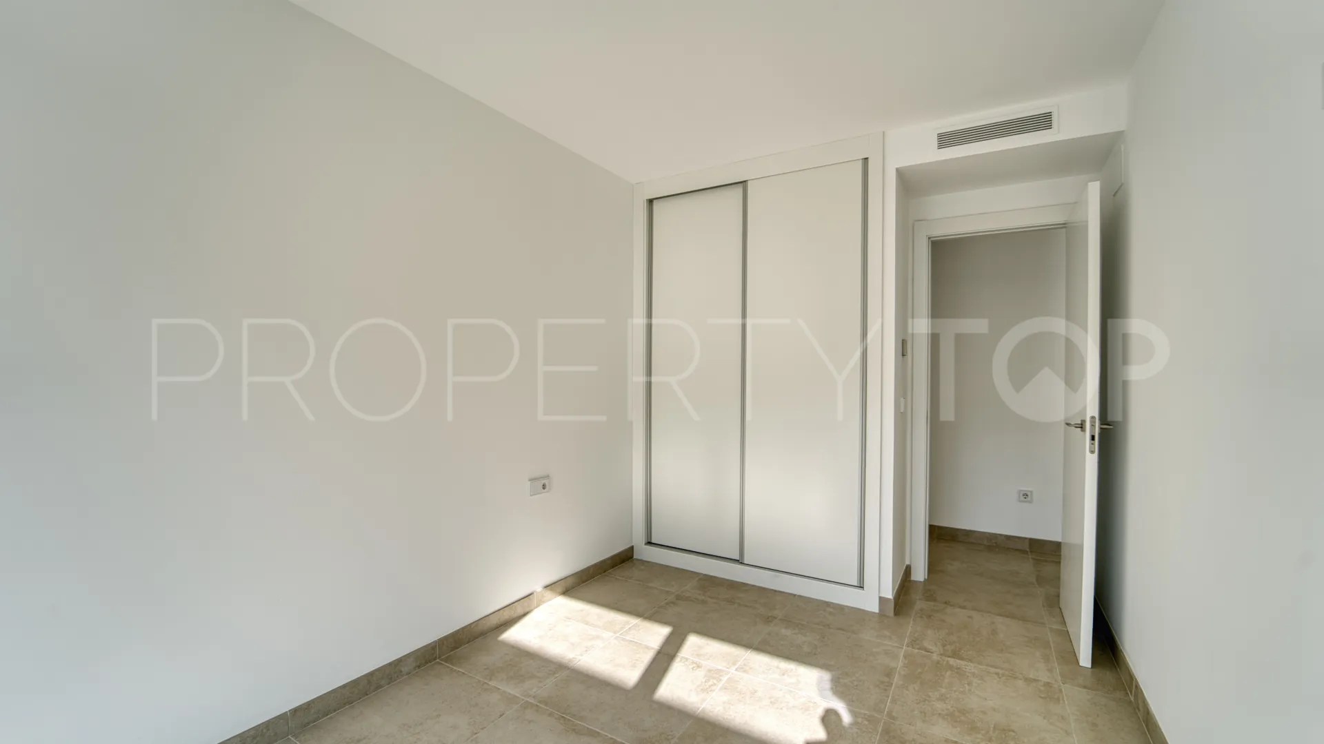3 bedrooms apartment for sale in Atalaya Hills