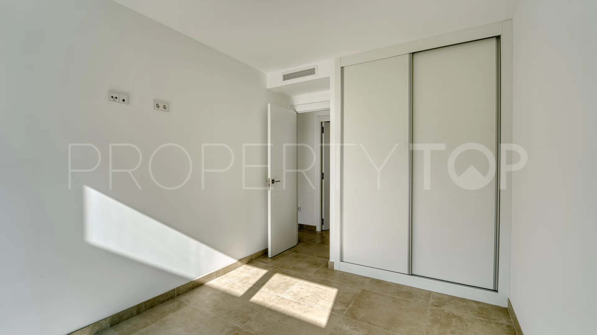 3 bedrooms apartment for sale in Atalaya Hills