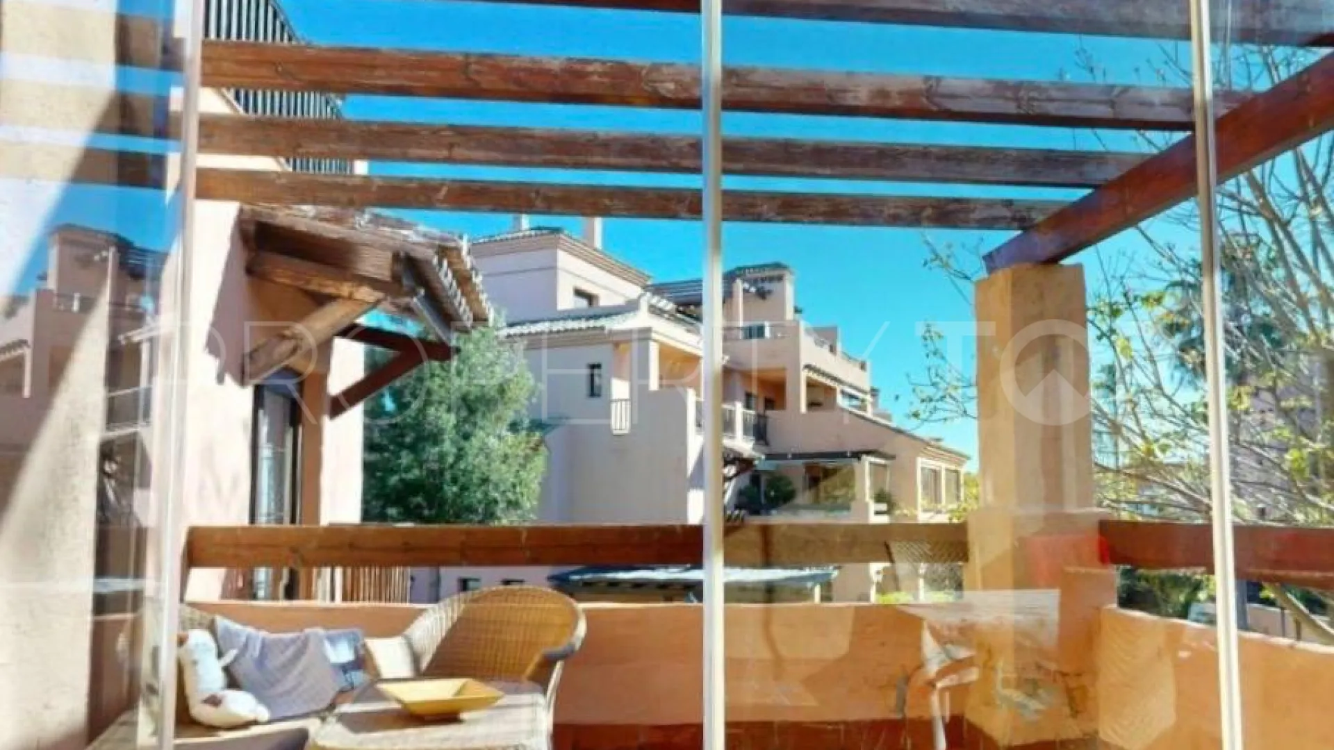 Apartment with 4 bedrooms for sale in Estepona