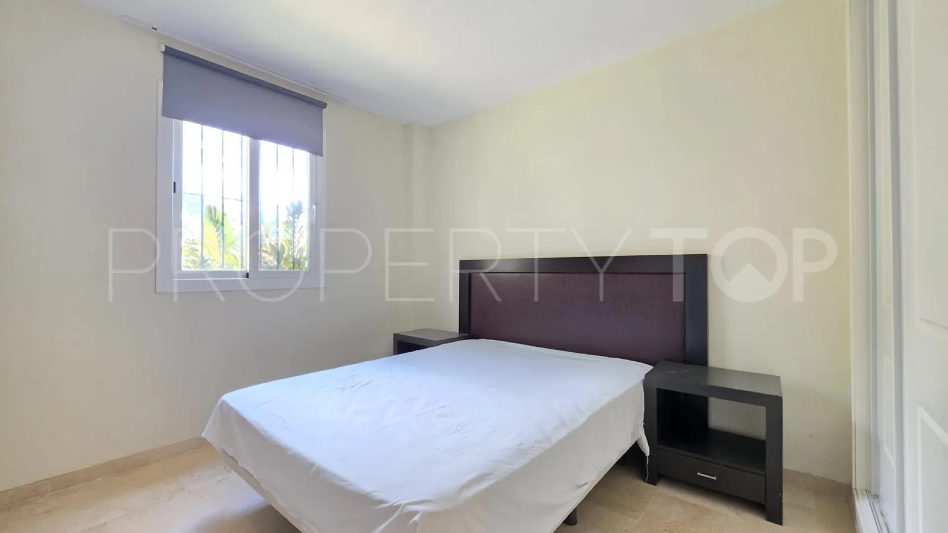 Ground floor apartment for sale in Marbella East