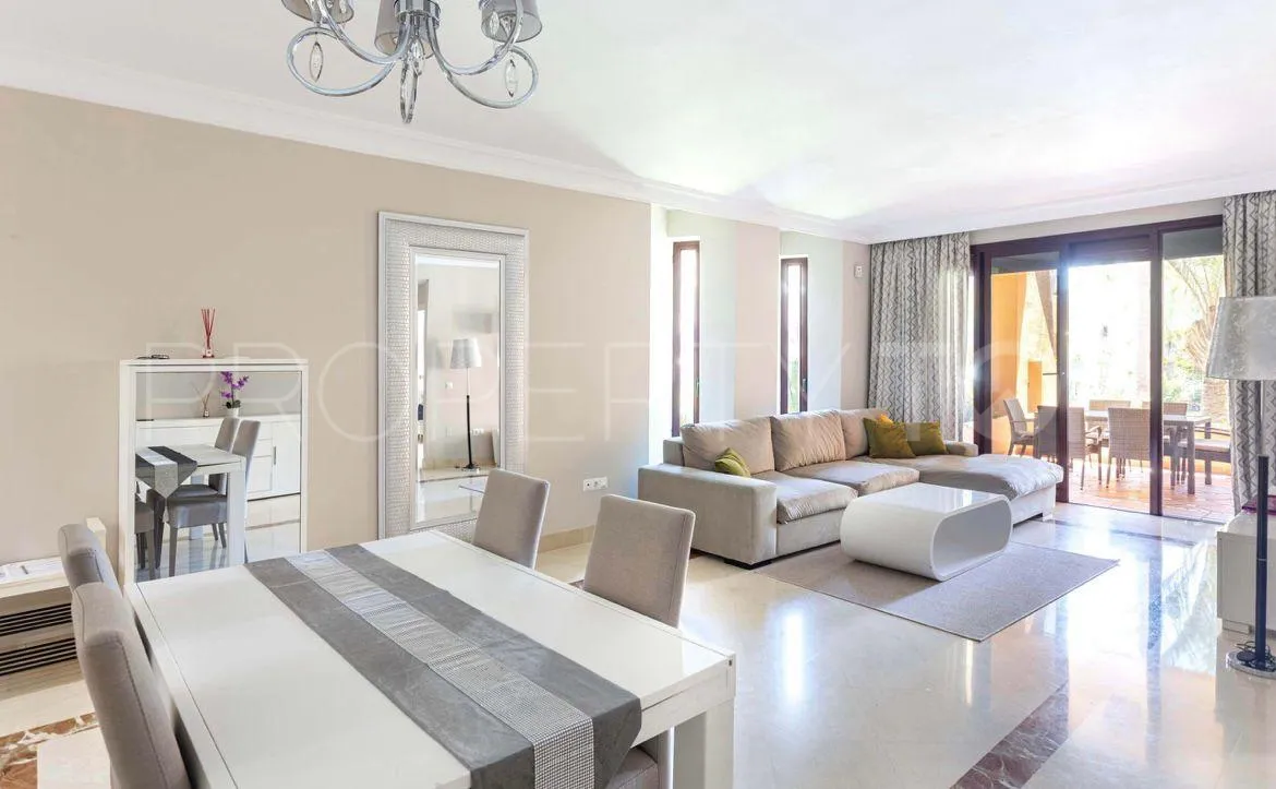 Apartamento planta baja en venta en Bahia Alcantara de 2 dormitorios