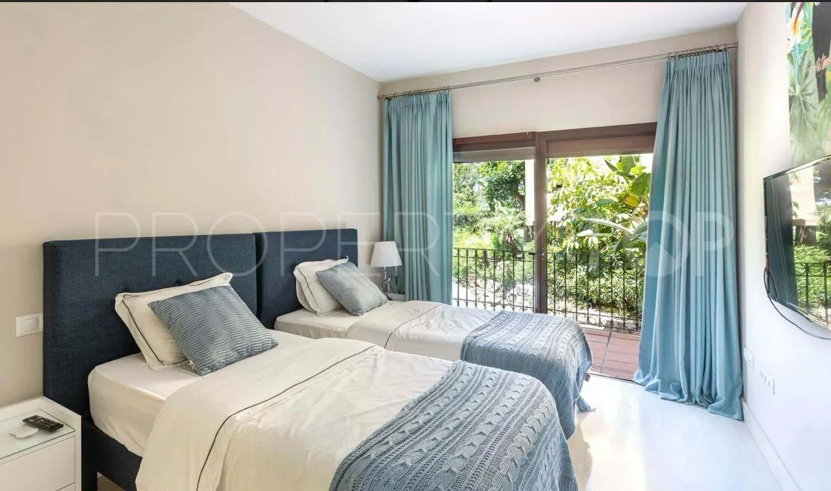 Apartamento planta baja en venta en Bahia Alcantara de 2 dormitorios