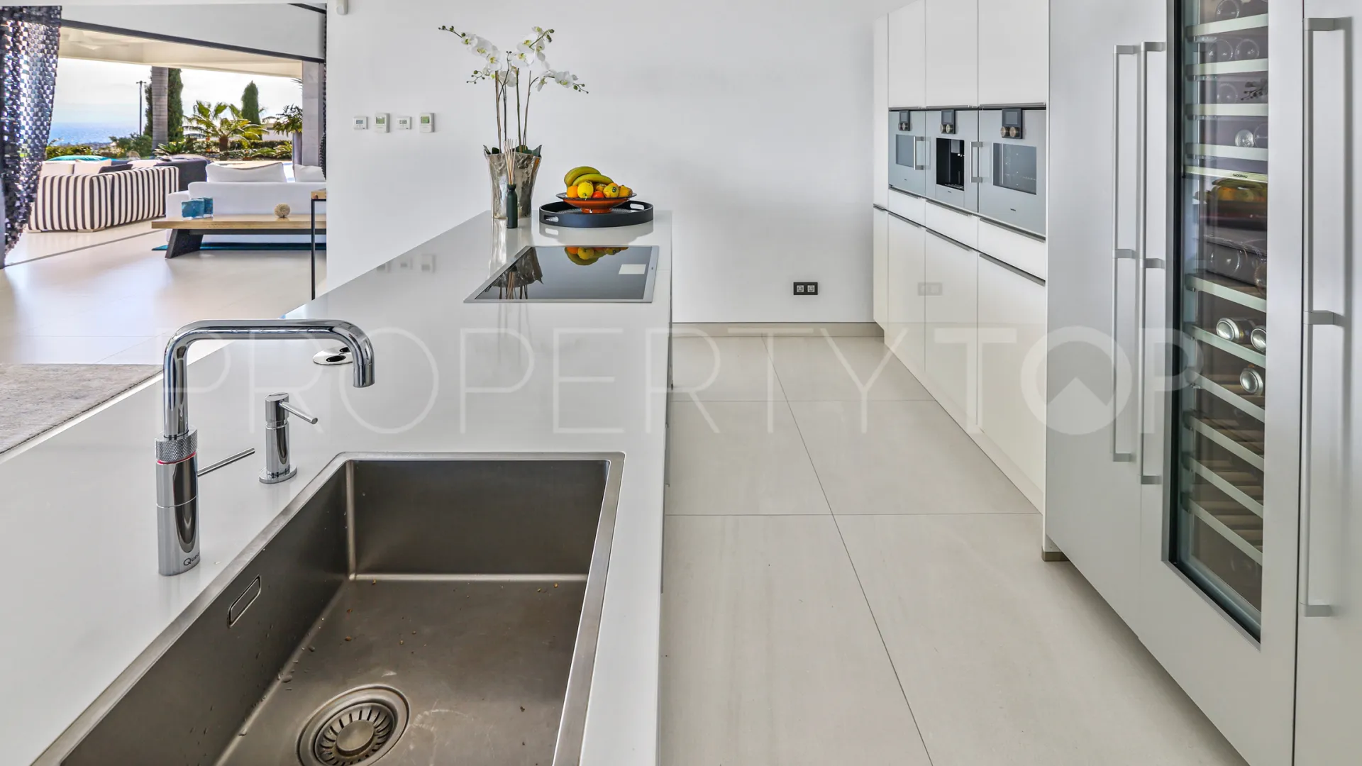 Villa a la venta de 6 dormitorios en Los Flamingos