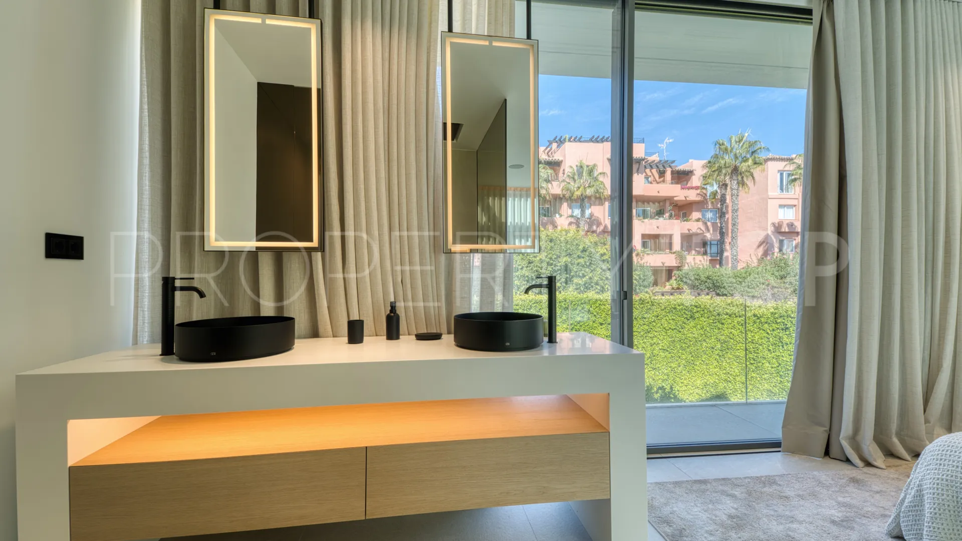Se vende villa en Golden Mile
