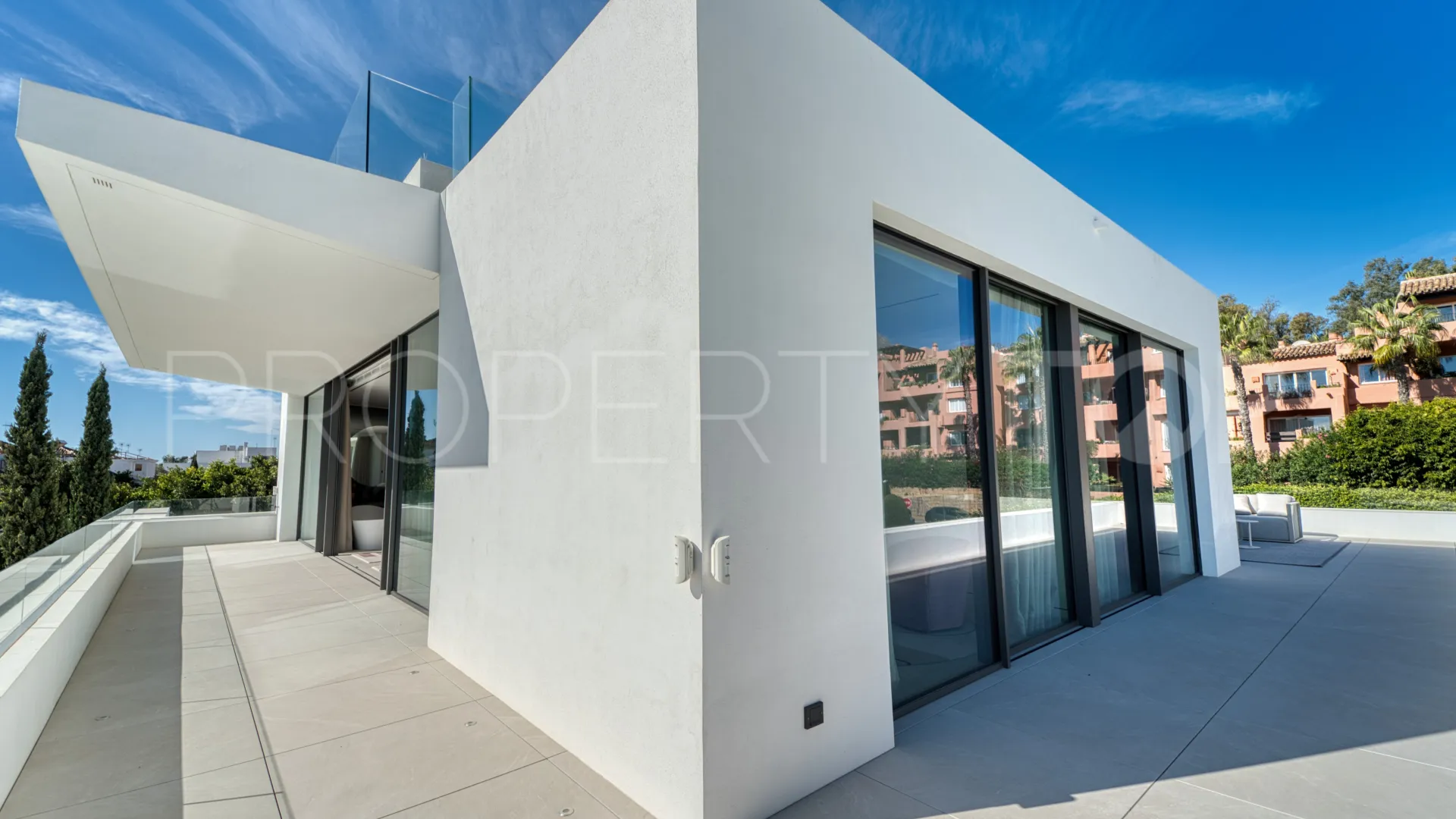 Se vende villa en Golden Mile