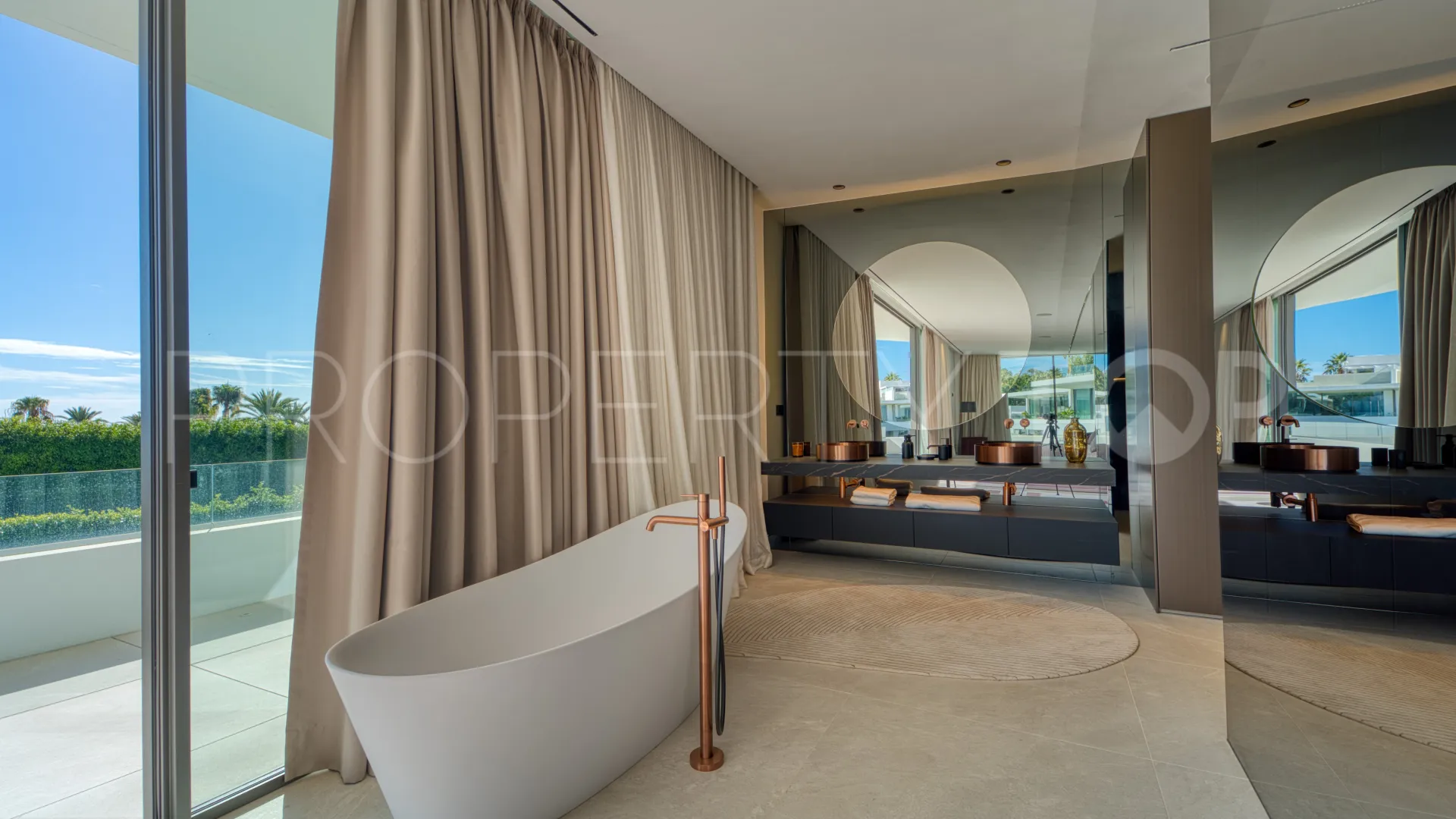 Se vende villa en Golden Mile