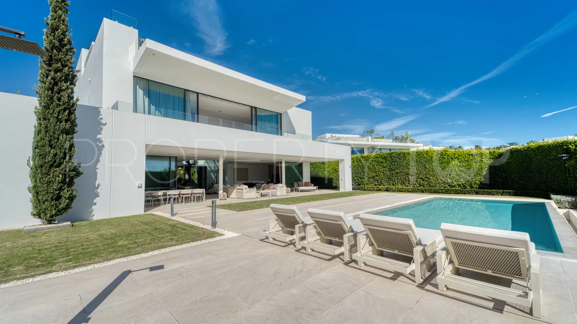 Se vende villa en Golden Mile