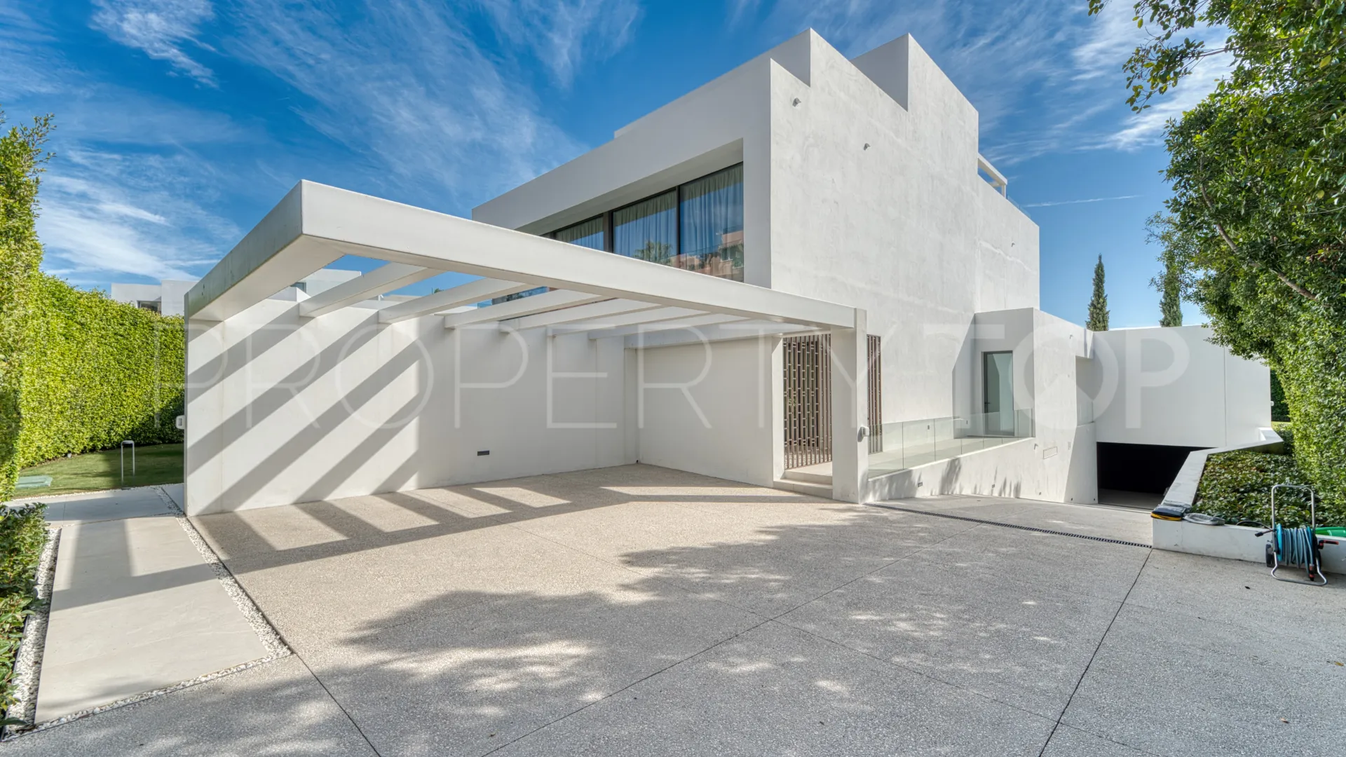 Se vende villa en Golden Mile