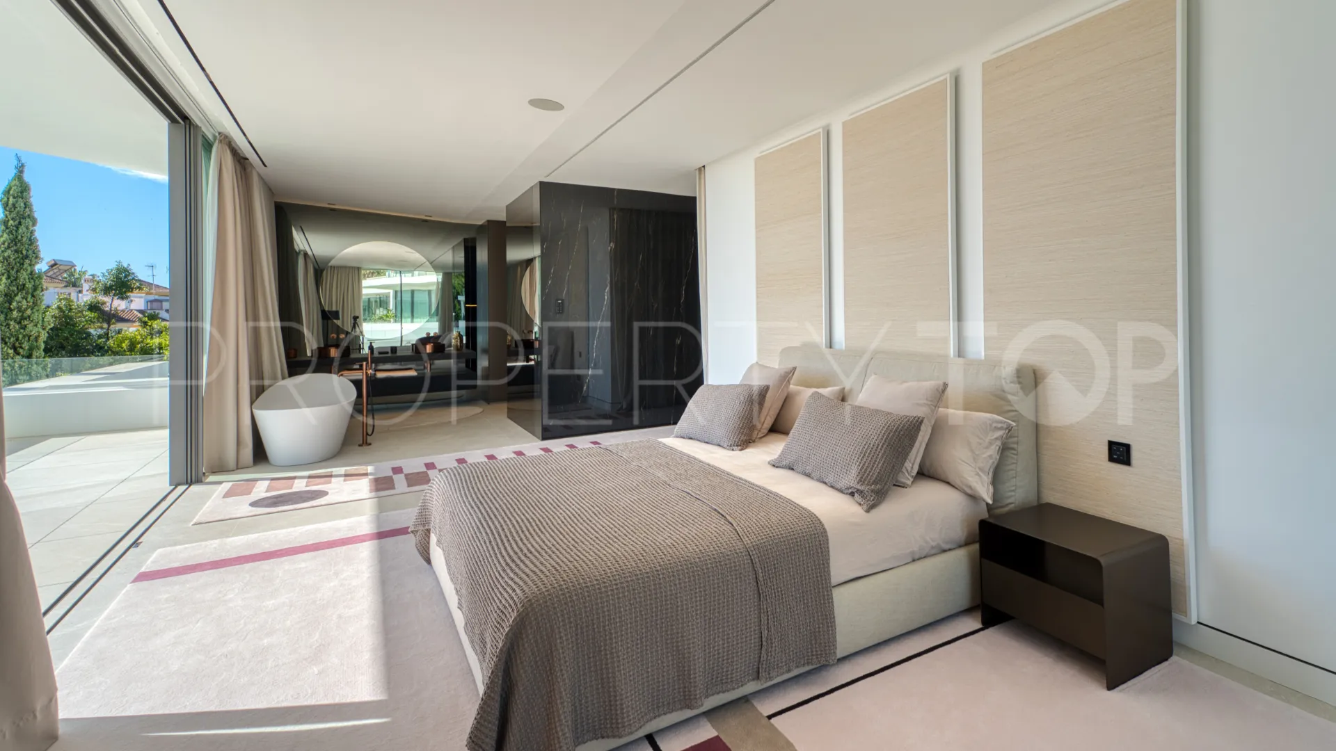 Se vende villa en Golden Mile