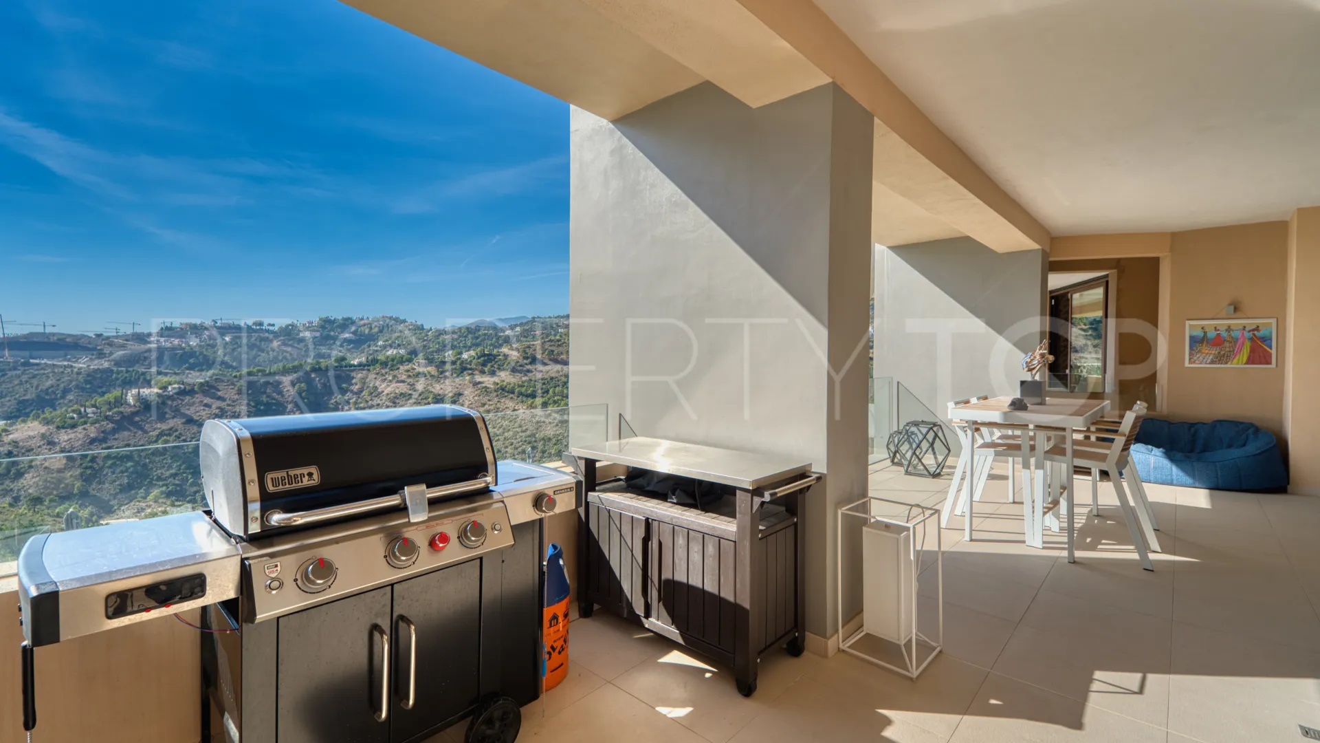 For sale 4 bedrooms apartment in La Quinta