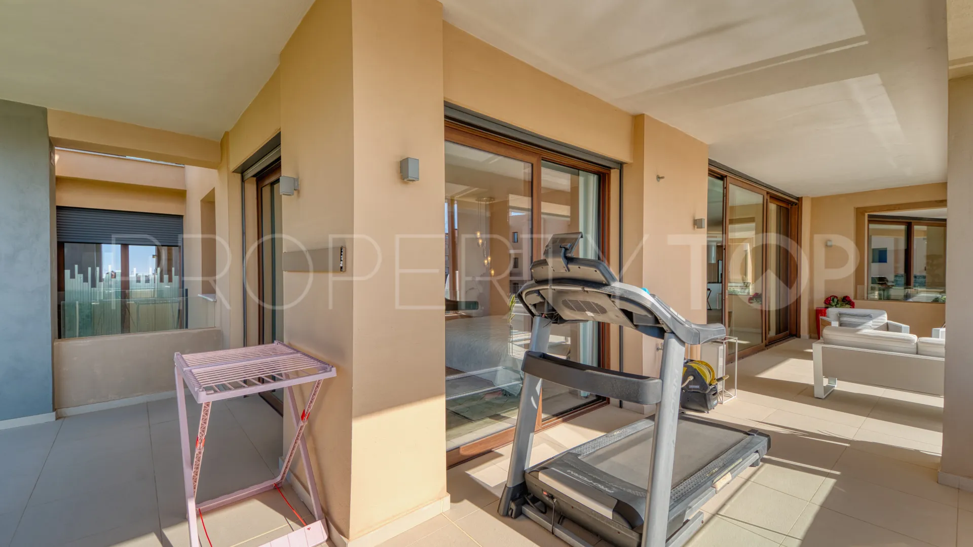 For sale 4 bedrooms apartment in La Quinta