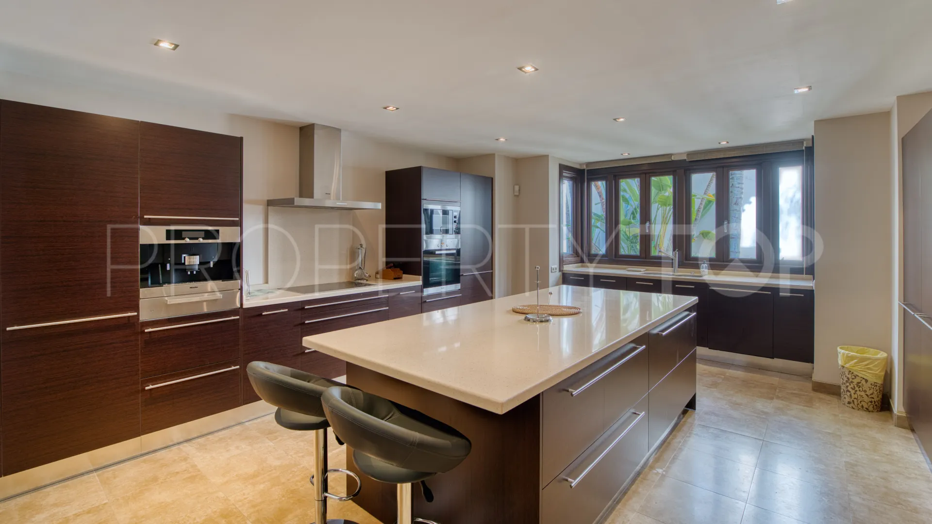Los Flamingos 6 bedrooms villa for sale