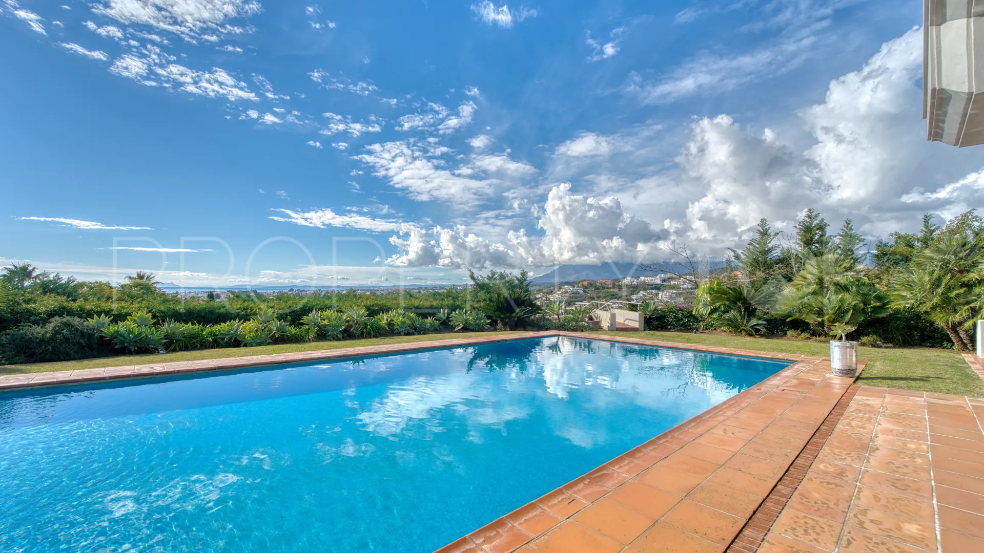 Los Flamingos 6 bedrooms villa for sale