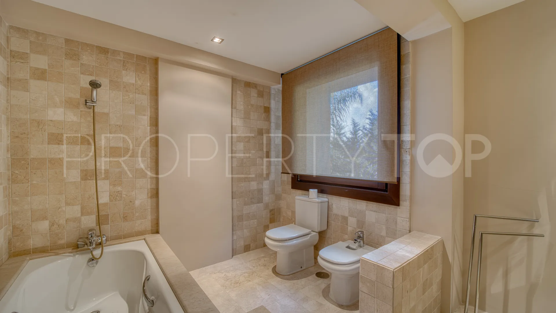Los Flamingos 6 bedrooms villa for sale