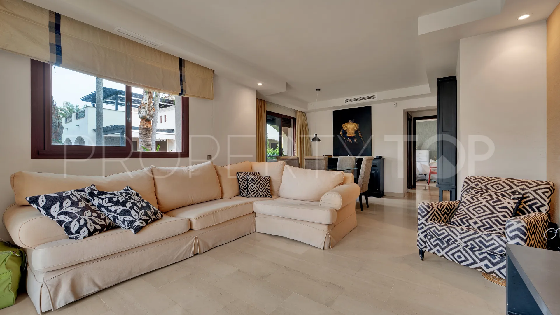 Medina de Banús 2 bedrooms apartment for sale
