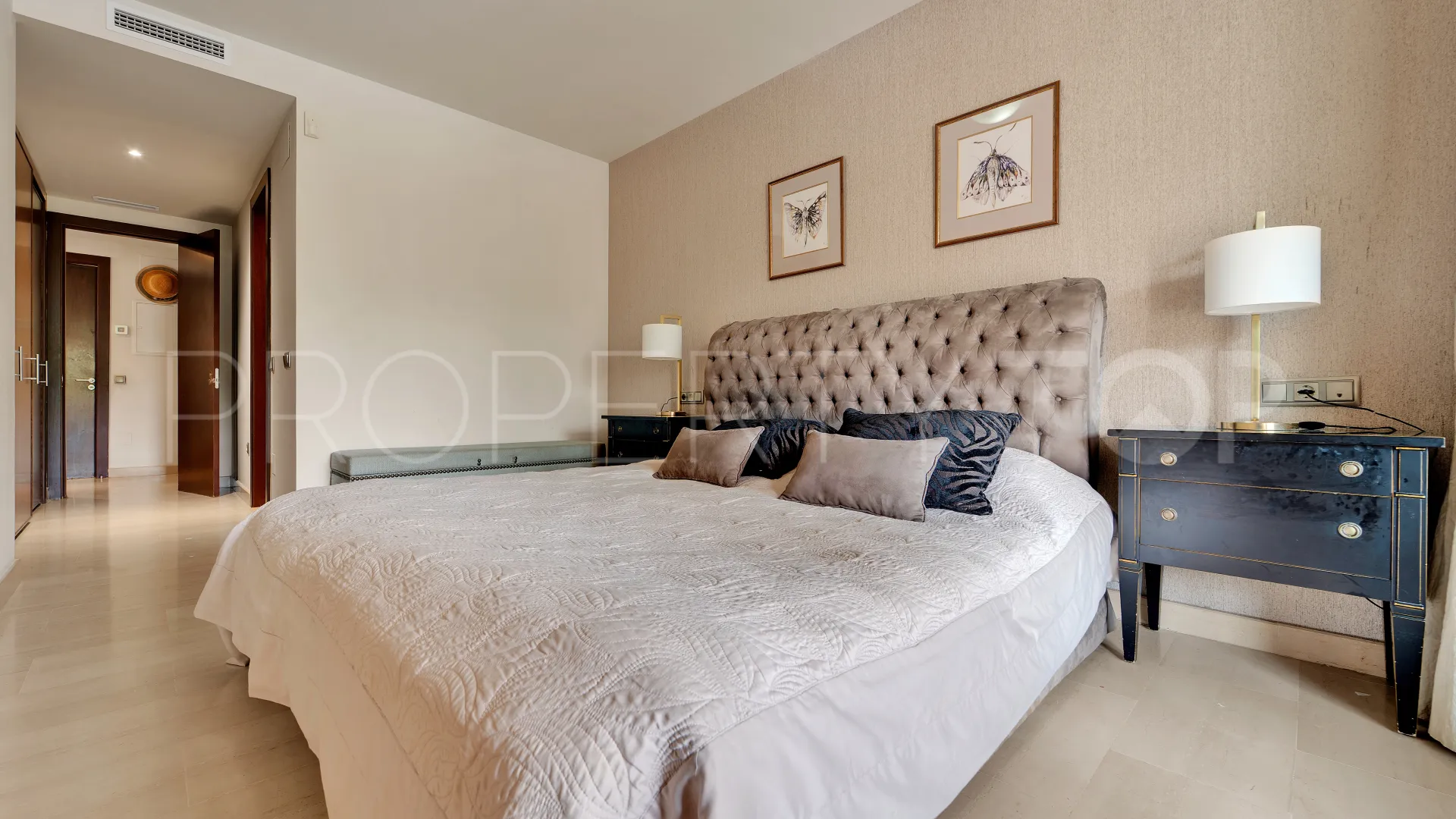 Medina de Banús 2 bedrooms apartment for sale