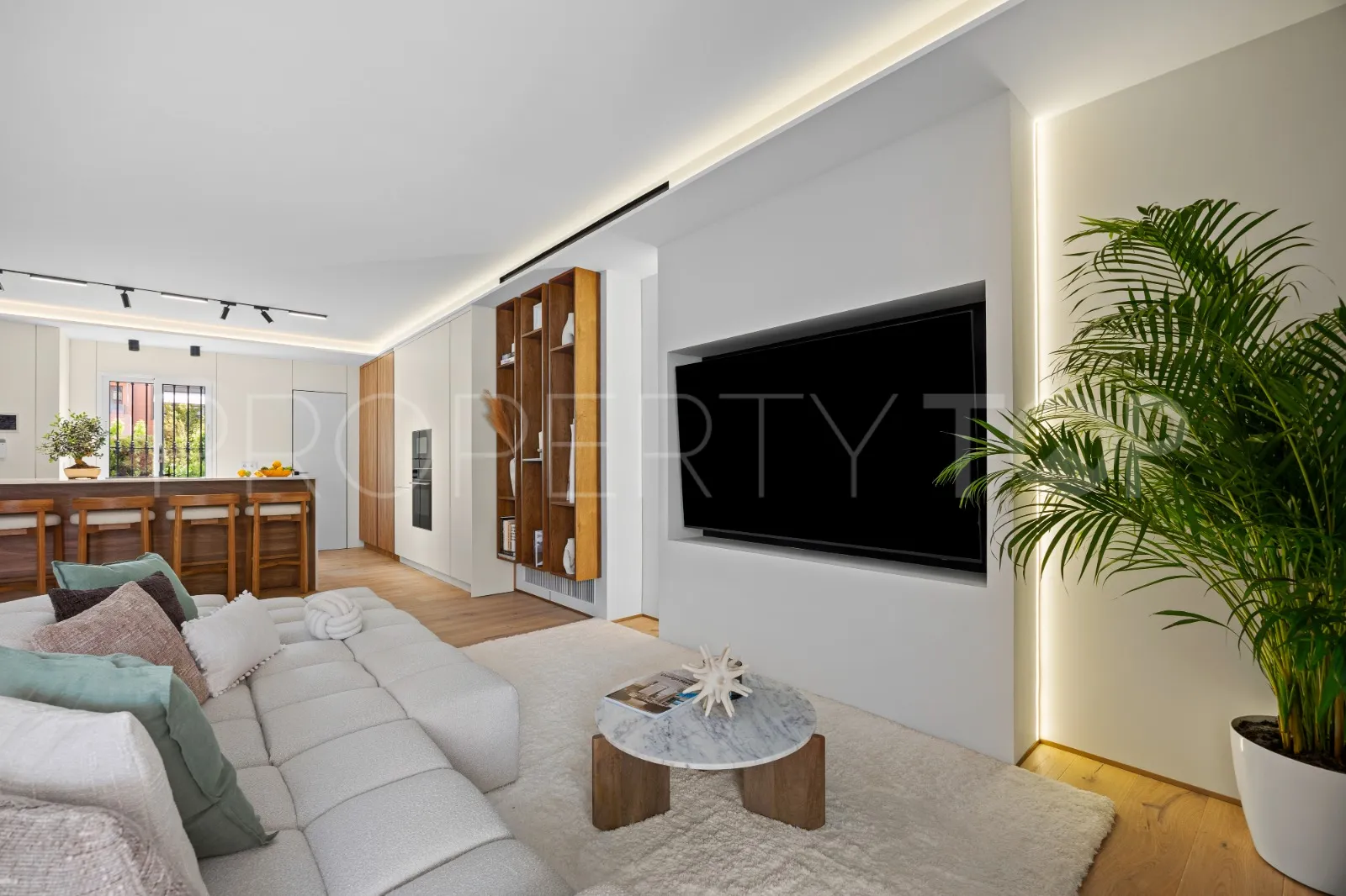 For sale 3 bedrooms town house in Marbella Golden Mile