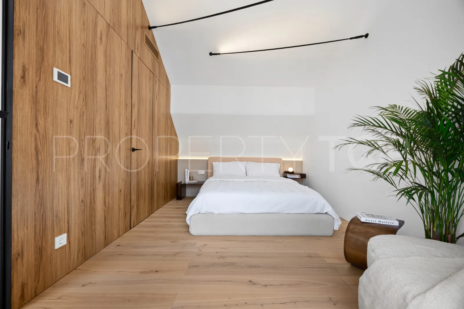 For sale 3 bedrooms town house in Marbella Golden Mile