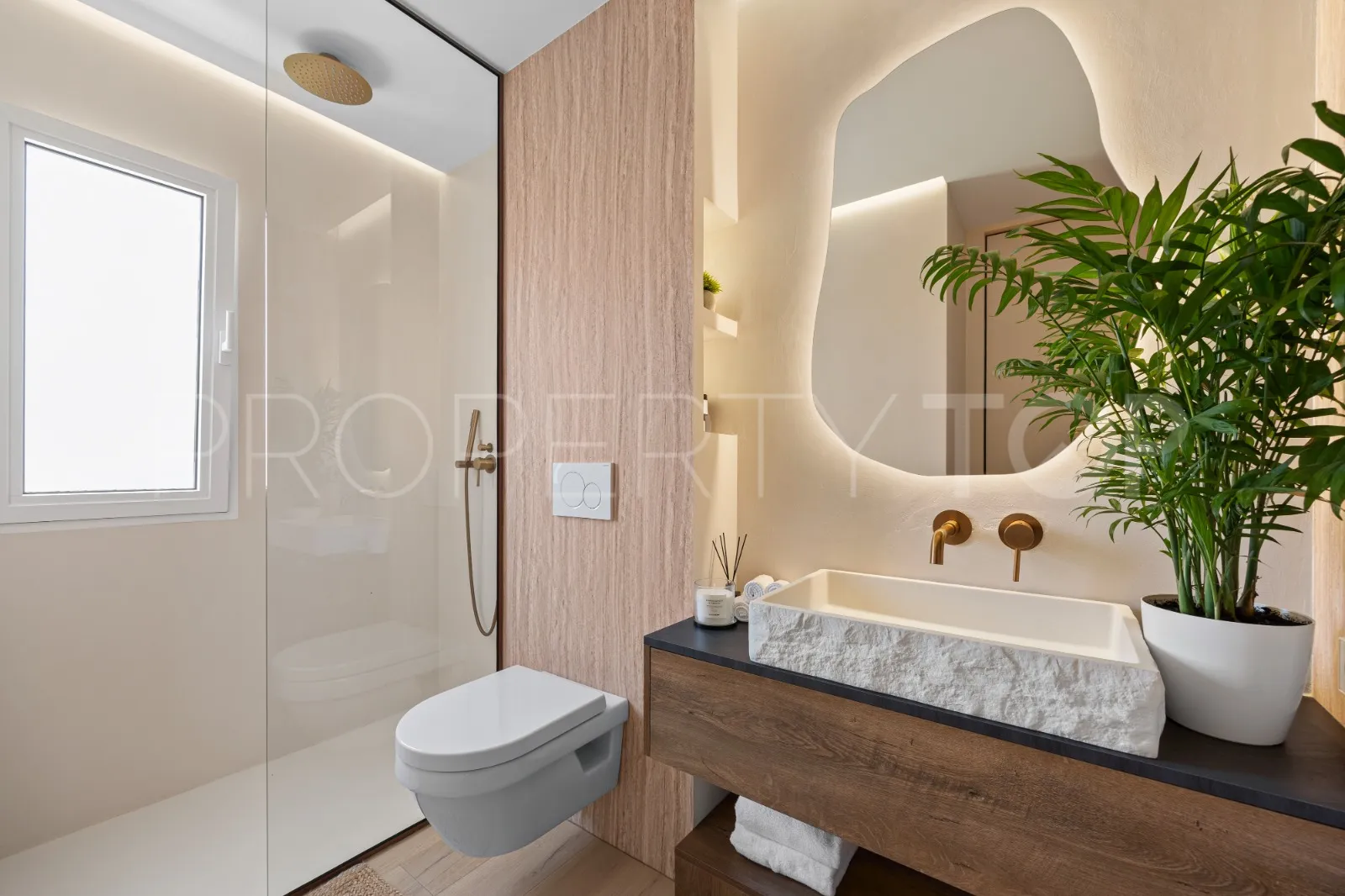 For sale 3 bedrooms town house in Marbella Golden Mile