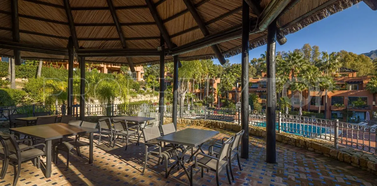 Ground floor apartment in Alminar de Marbella for sale