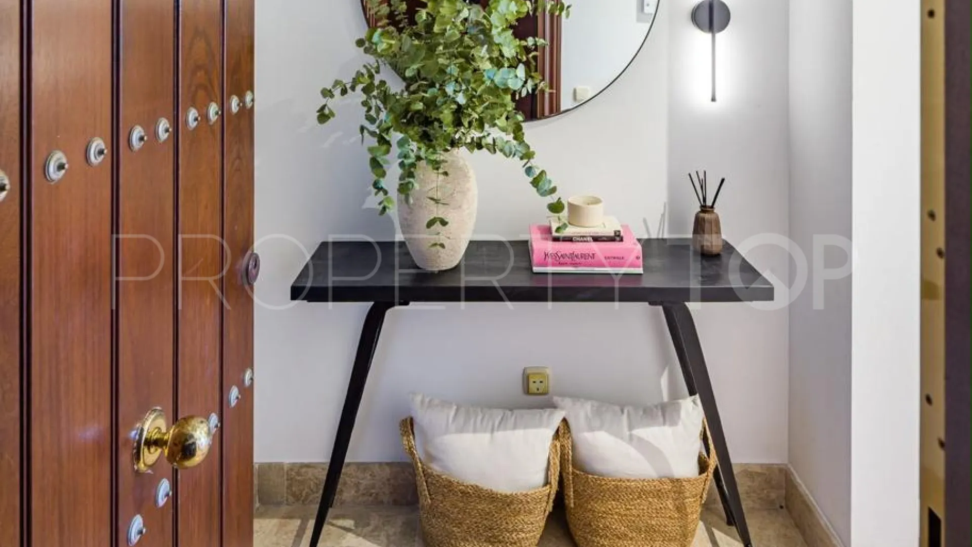 Ground floor apartment in Alminar de Marbella for sale
