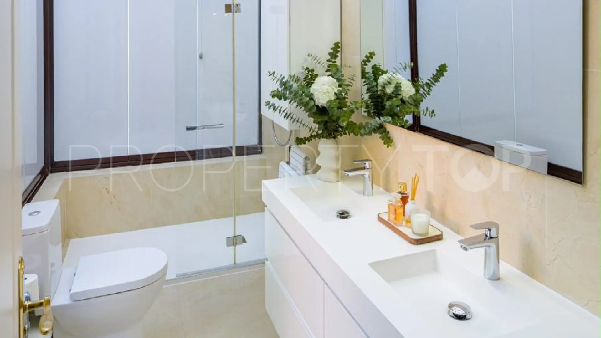 Ground floor apartment in Alminar de Marbella for sale