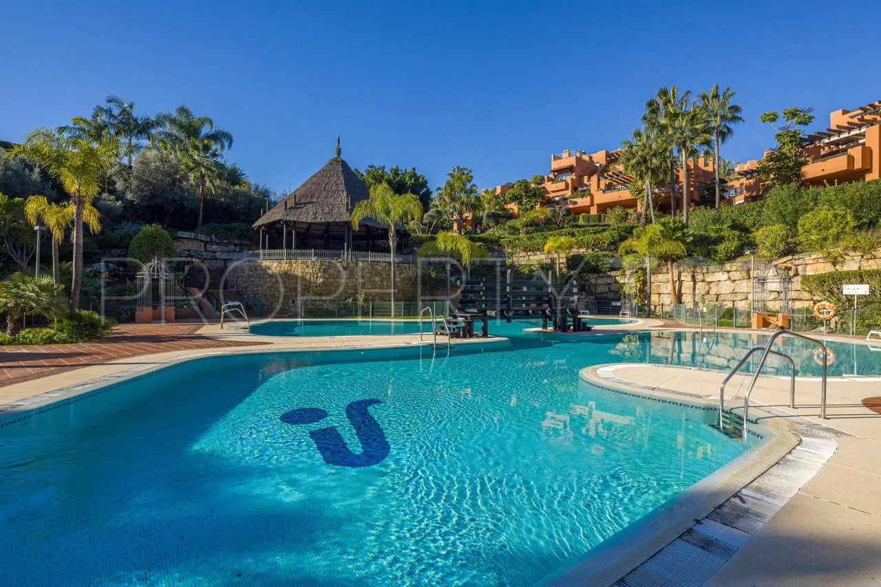 Ground floor apartment in Alminar de Marbella for sale