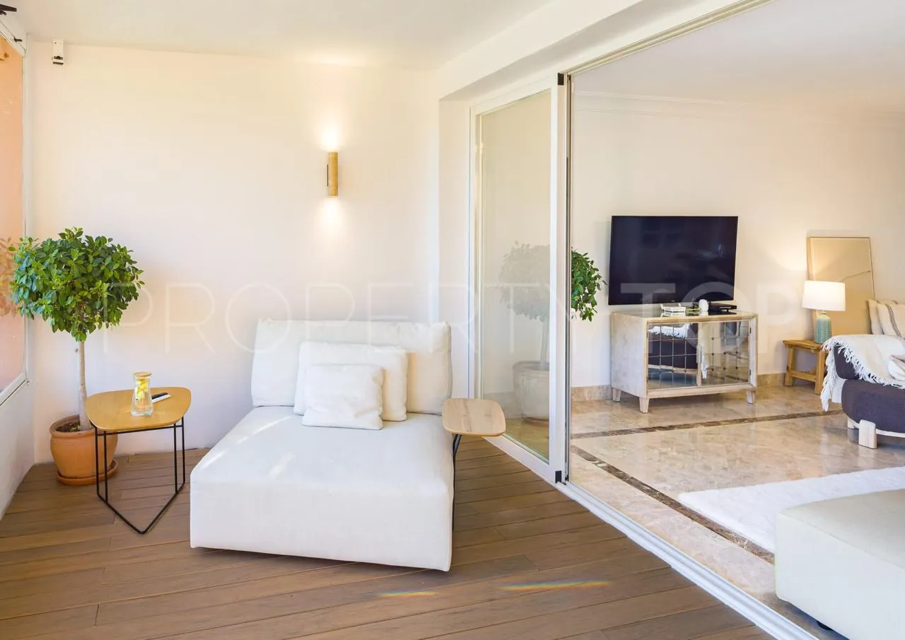Ground floor apartment in Alminar de Marbella for sale