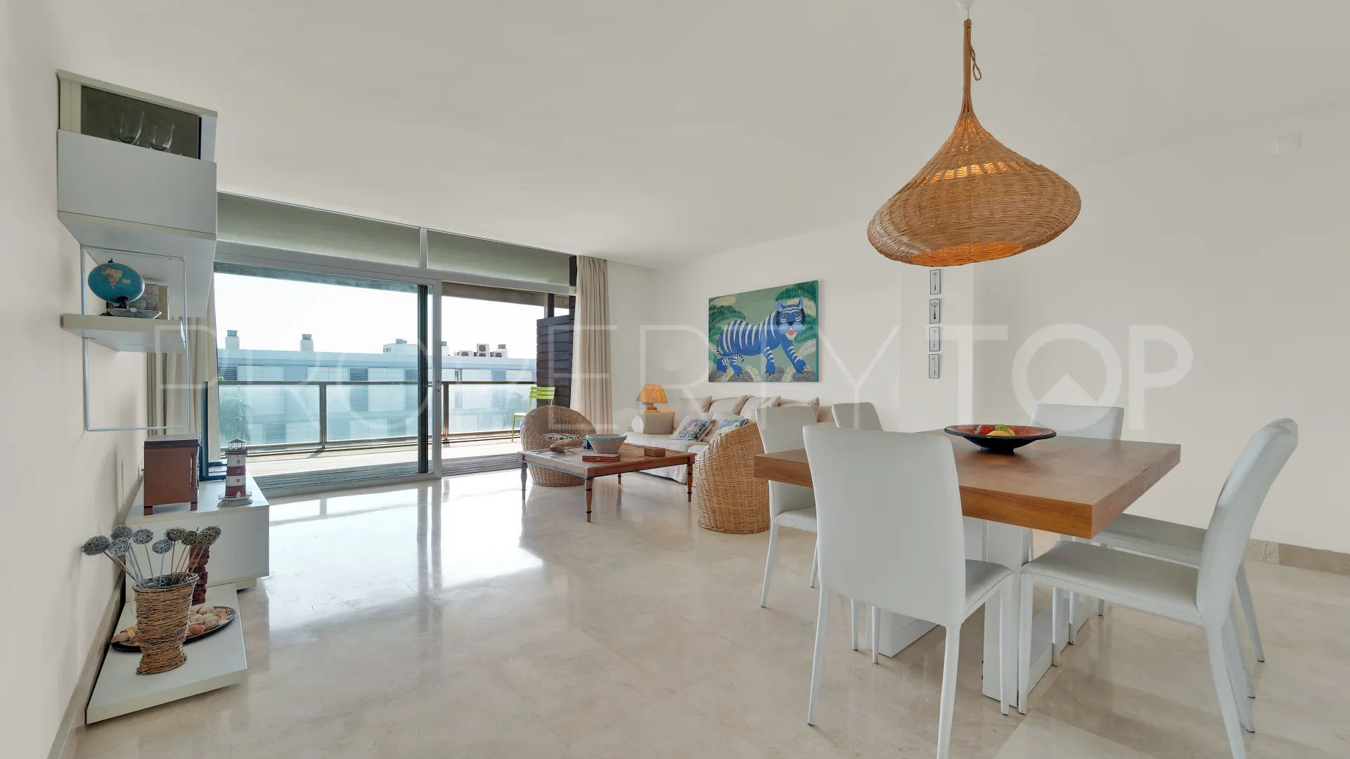 Buy apartment in Manilva with 3 bedrooms