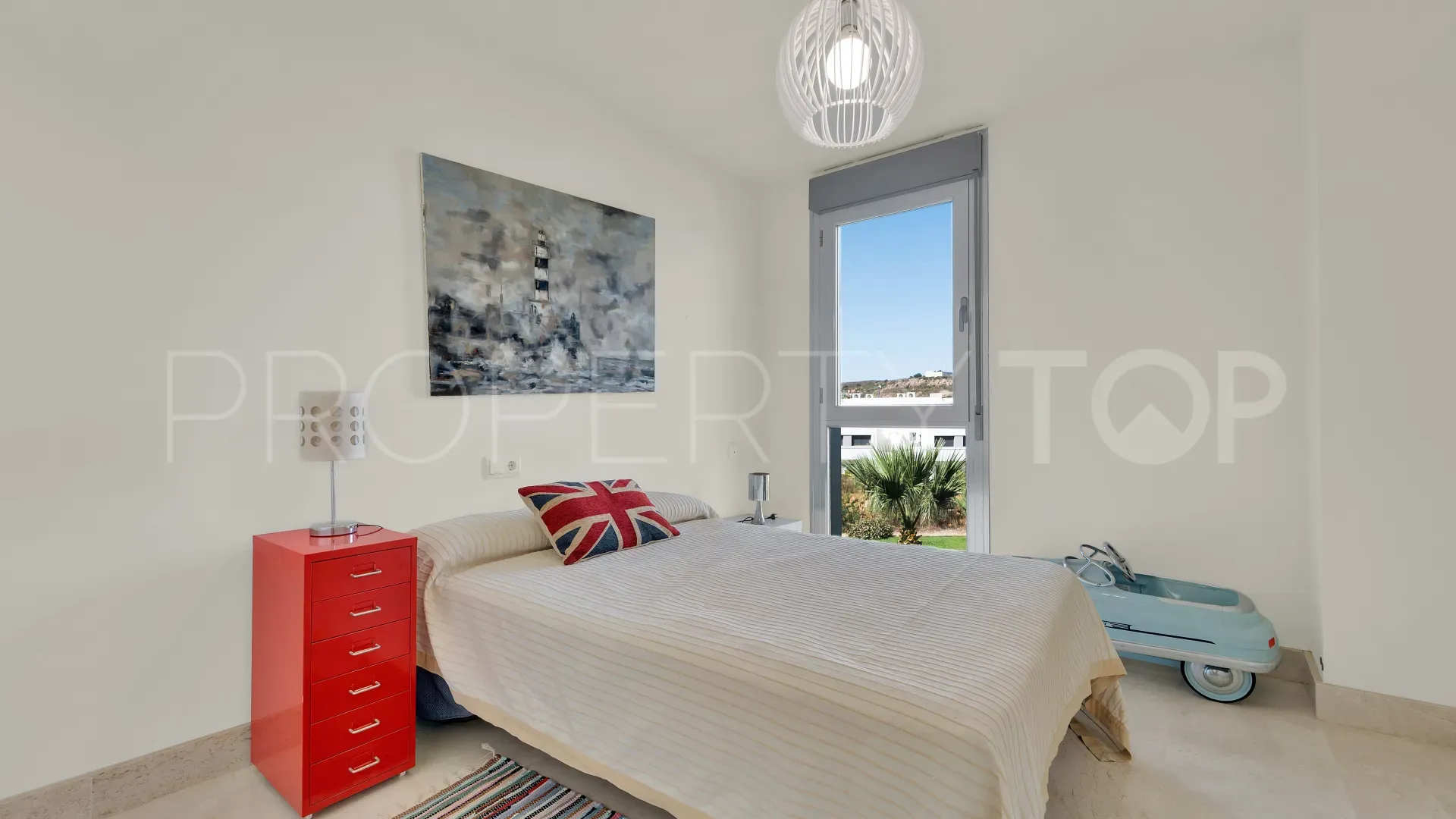 Buy apartment in Manilva with 3 bedrooms