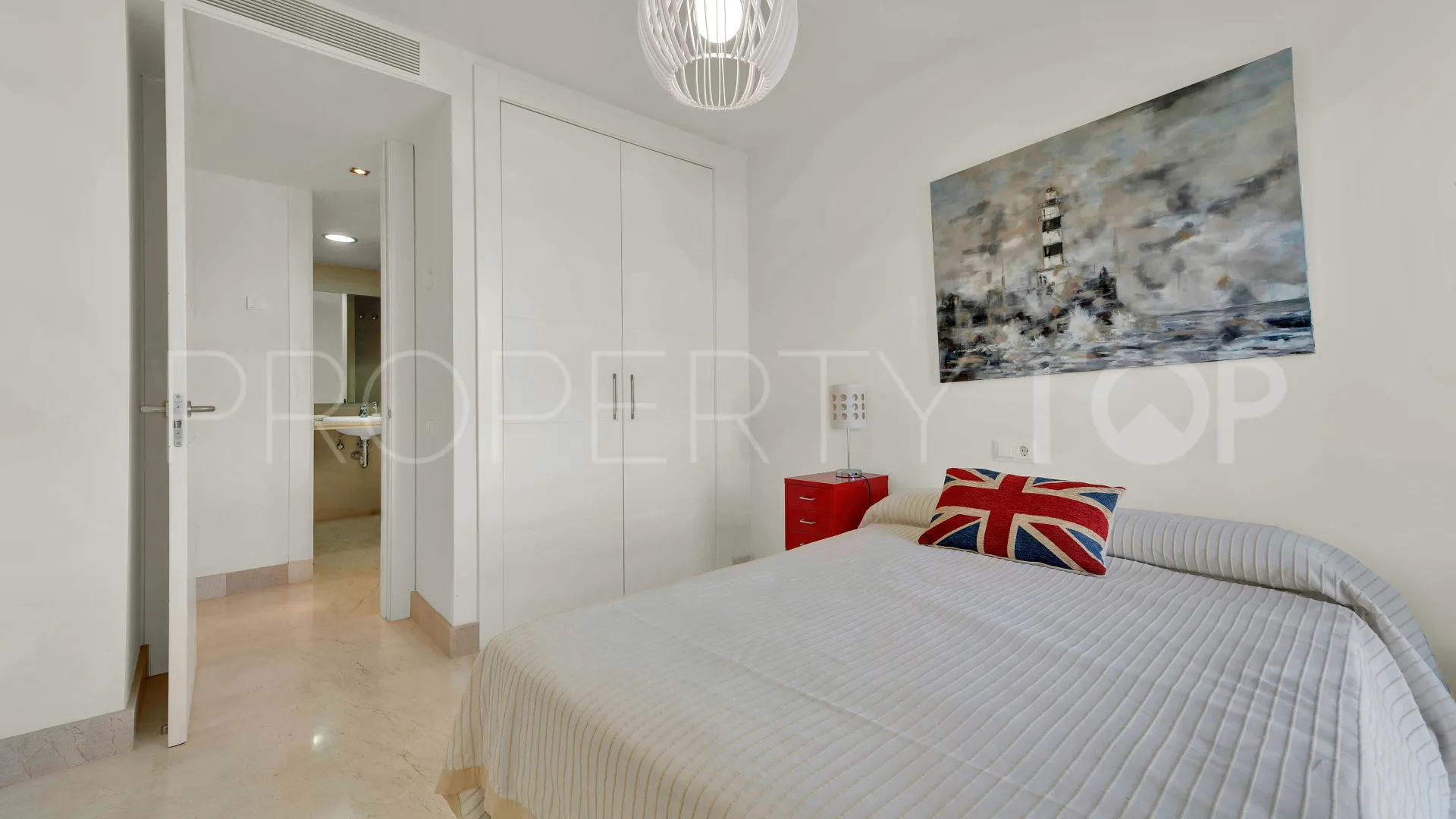 Buy apartment in Manilva with 3 bedrooms