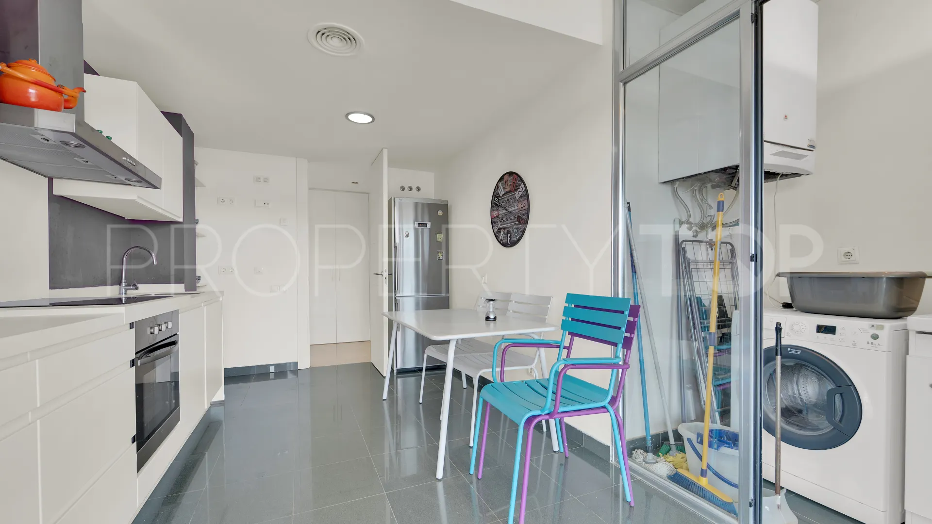 Buy apartment in Manilva with 3 bedrooms