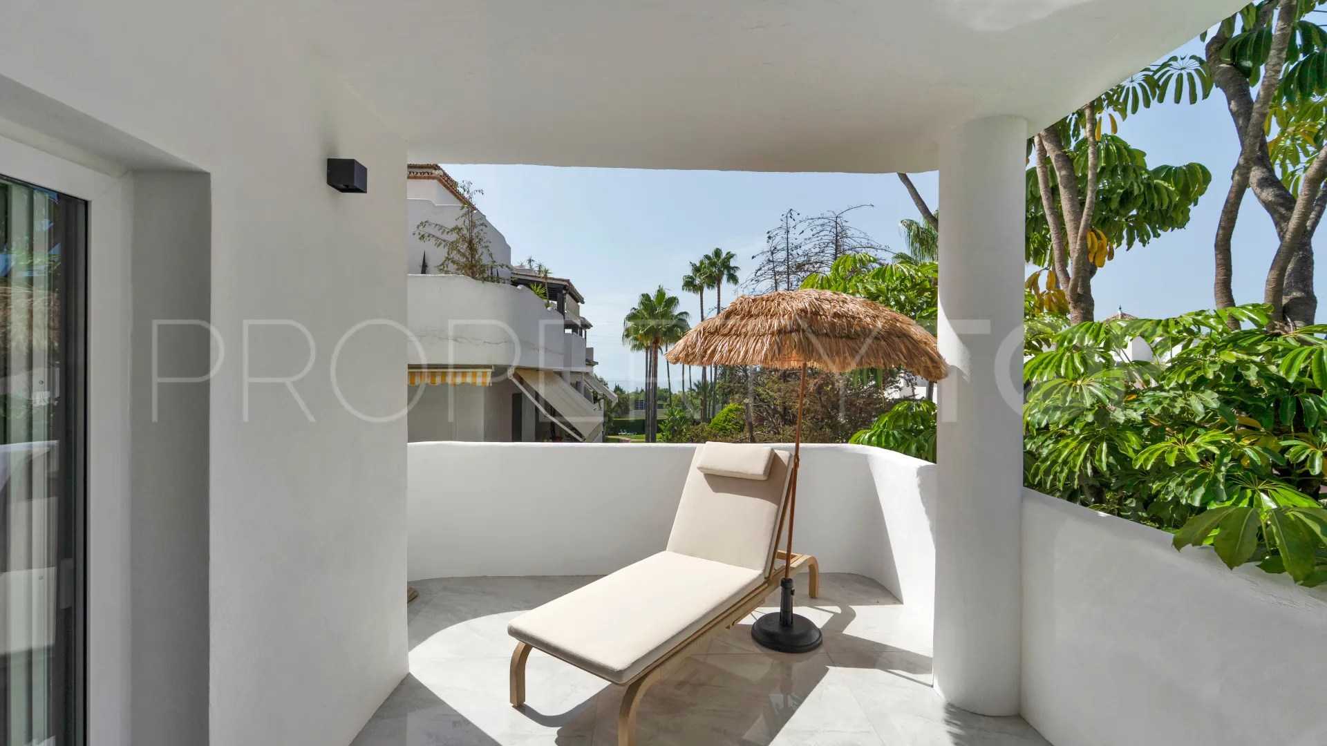 3 bedrooms apartment in Jardines de Sierra Blanca for sale