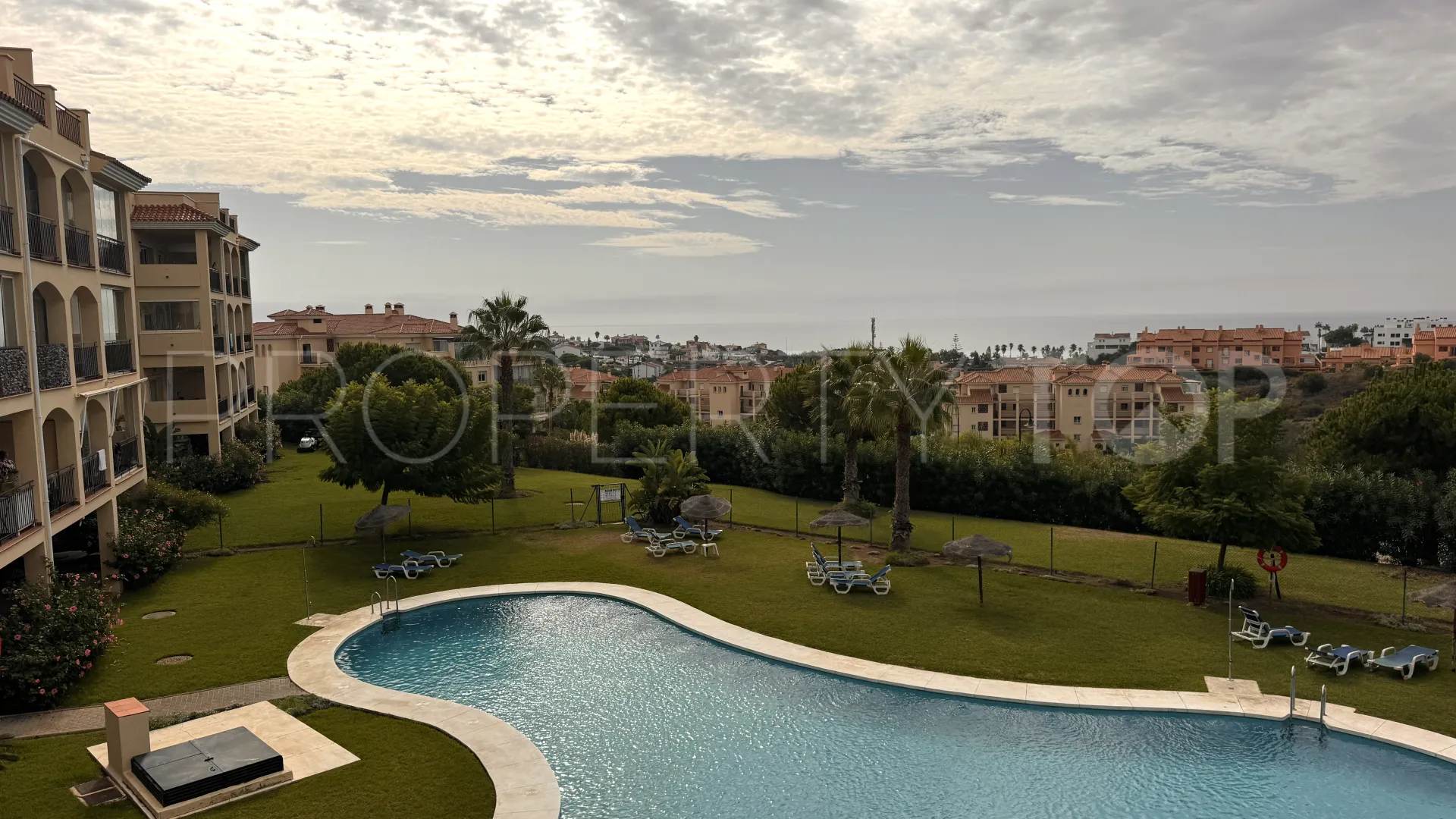 For sale apartment with 2 bedrooms in Mijas Costa
