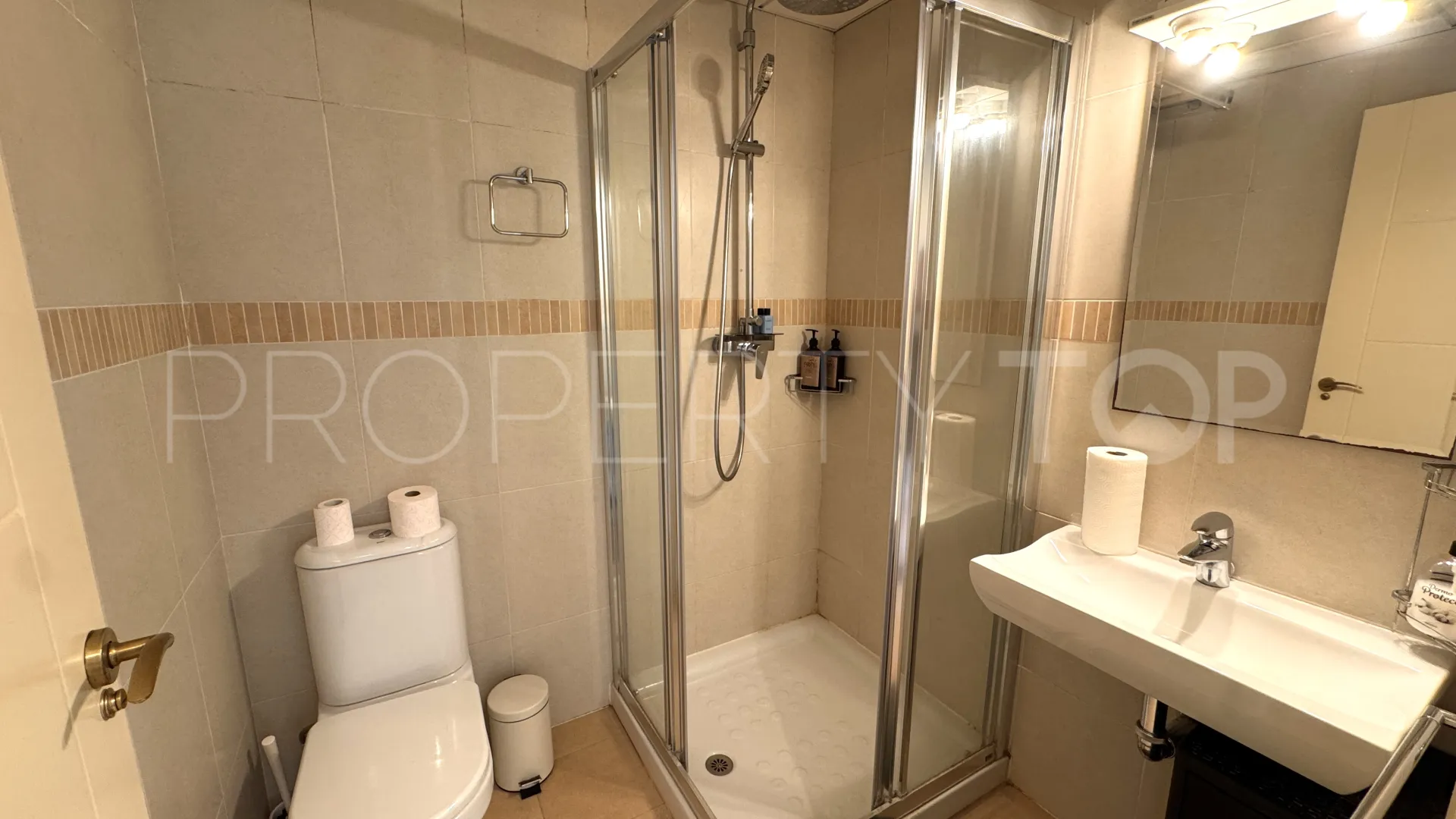 For sale apartment with 2 bedrooms in Mijas Costa