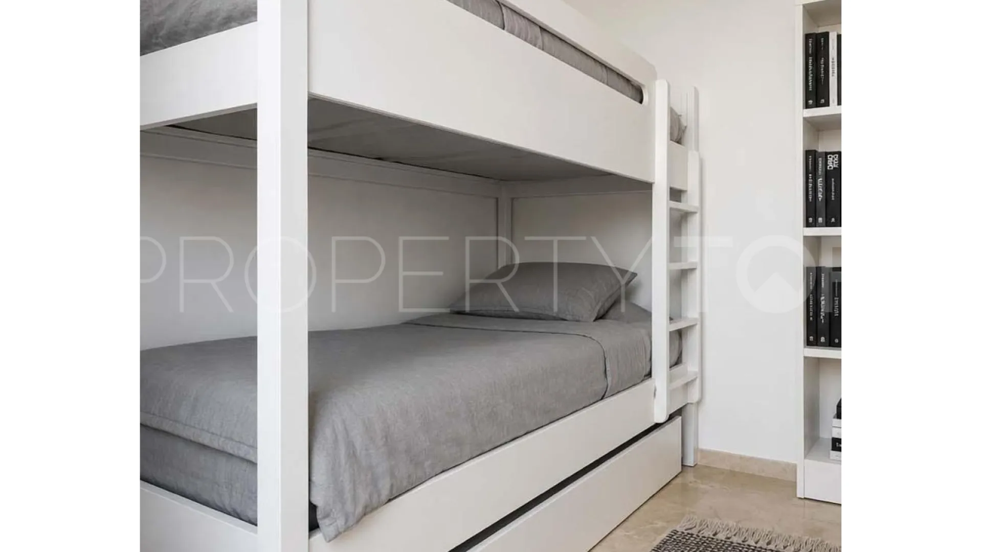 Apartamento a la venta en Chullera
