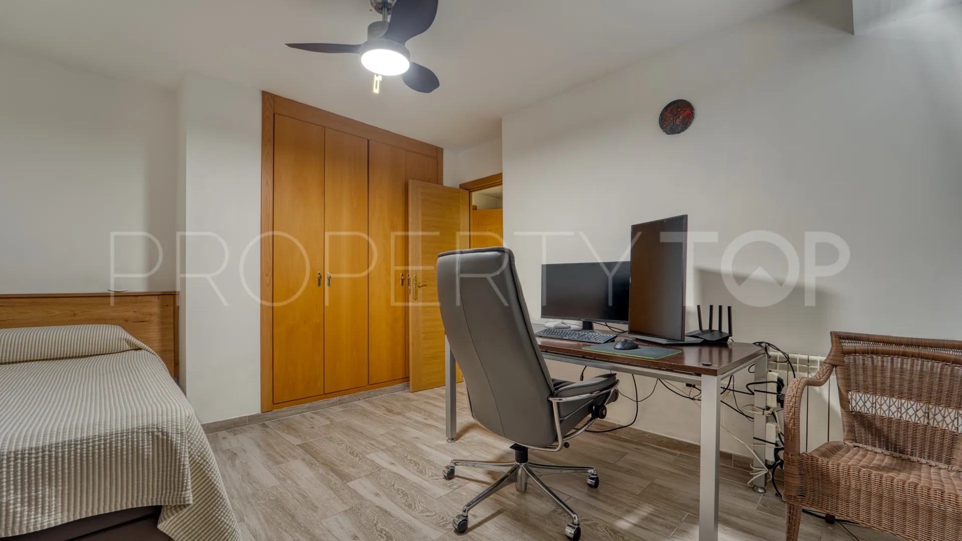 For sale house in Guadalmina Alta with 5 bedrooms