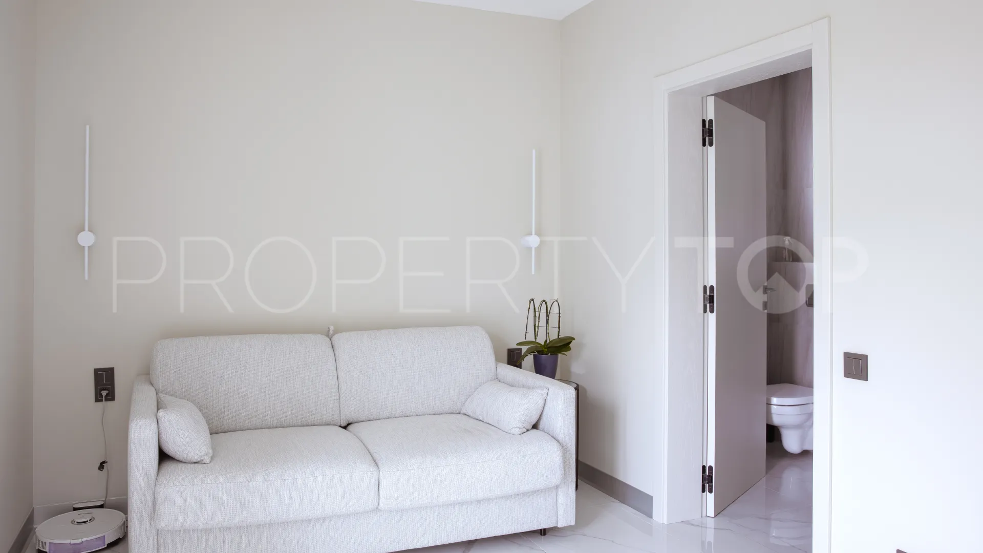 House for sale in Benalmadena