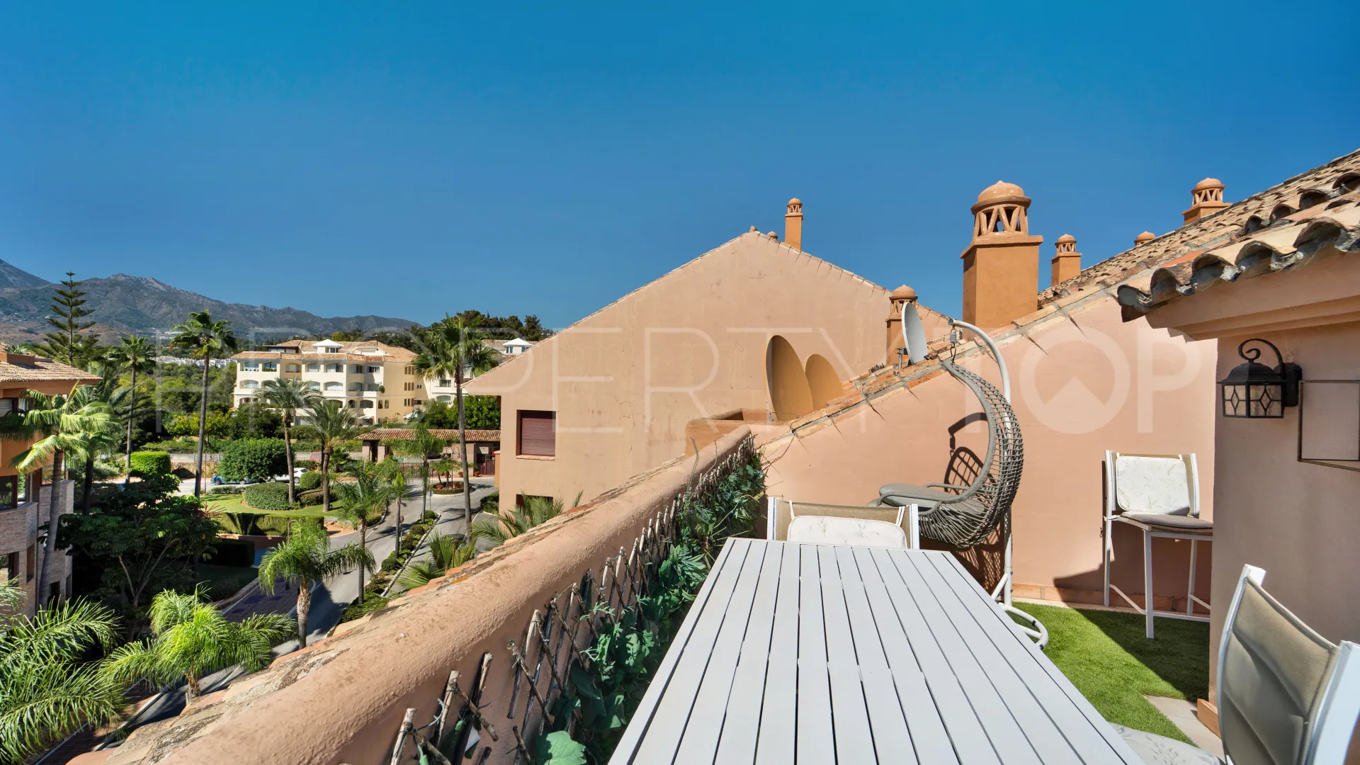 Bahia de Marbella, atico duplex en venta