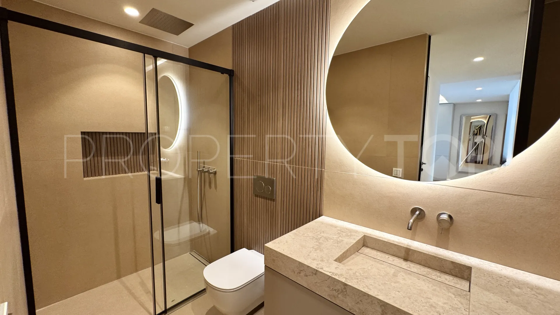 Magna Marbella, apartamento de 3 dormitorios a la venta