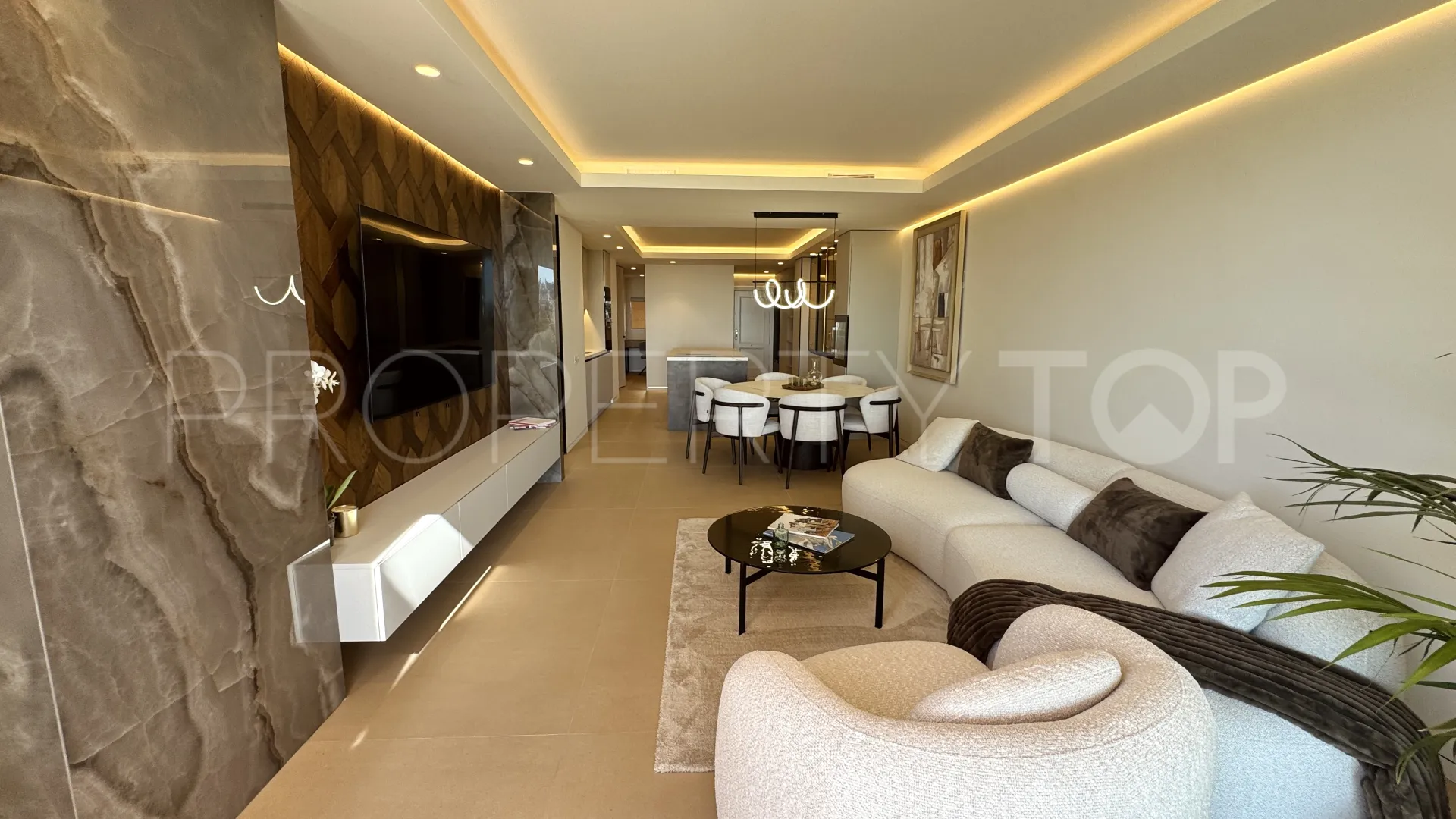 Magna Marbella, apartamento de 3 dormitorios a la venta