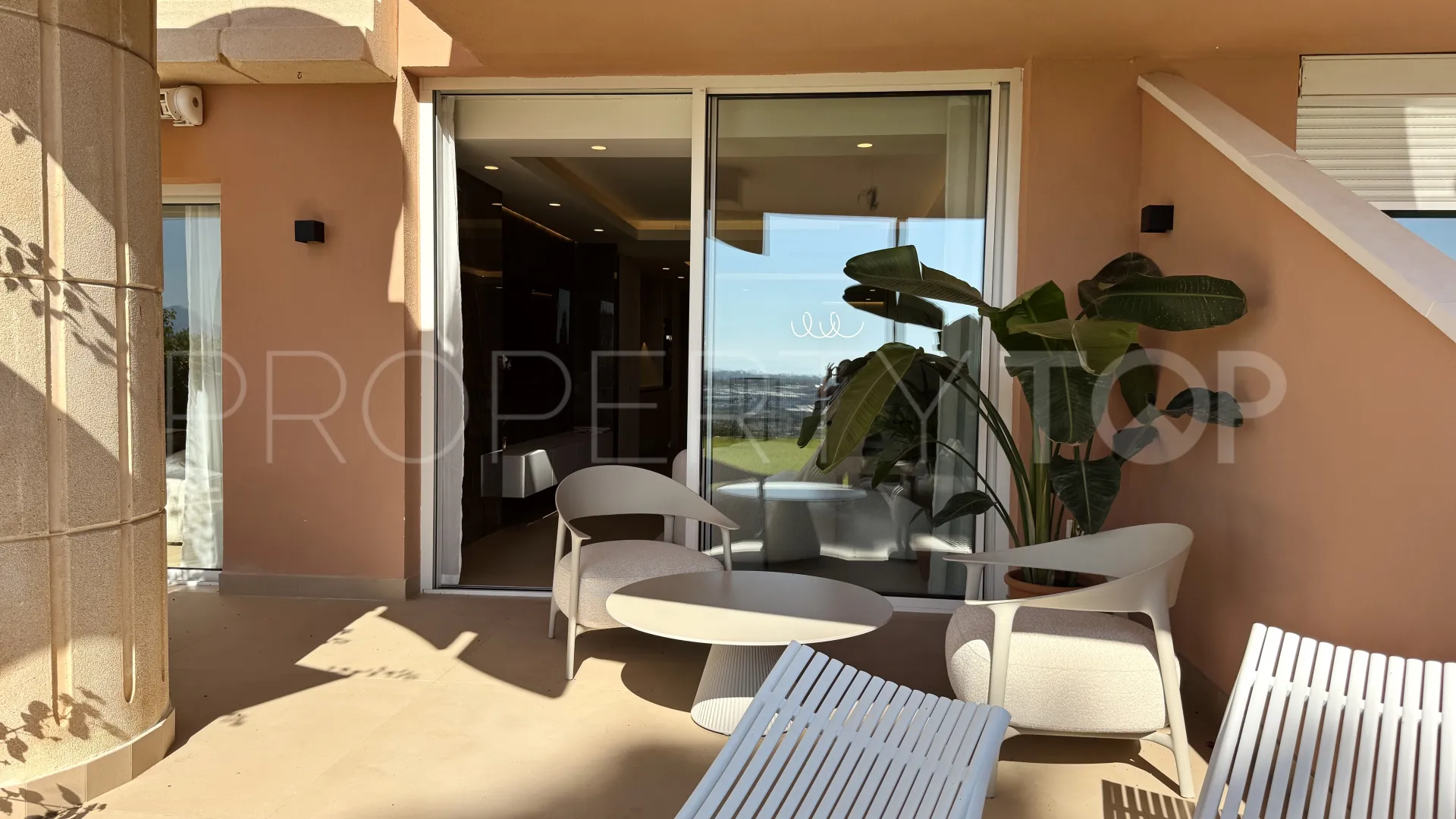 Magna Marbella, apartamento de 3 dormitorios a la venta