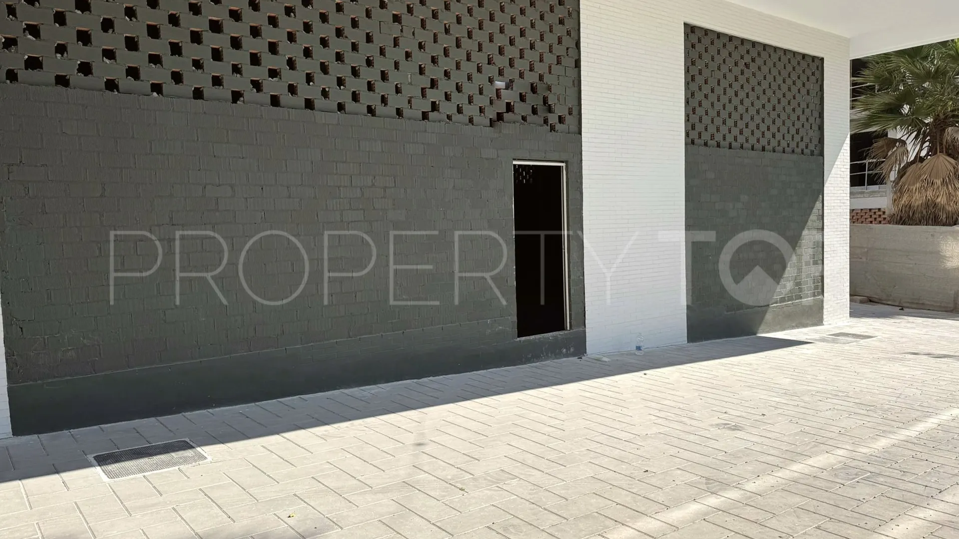 Local comercial a la venta en Guadaiza