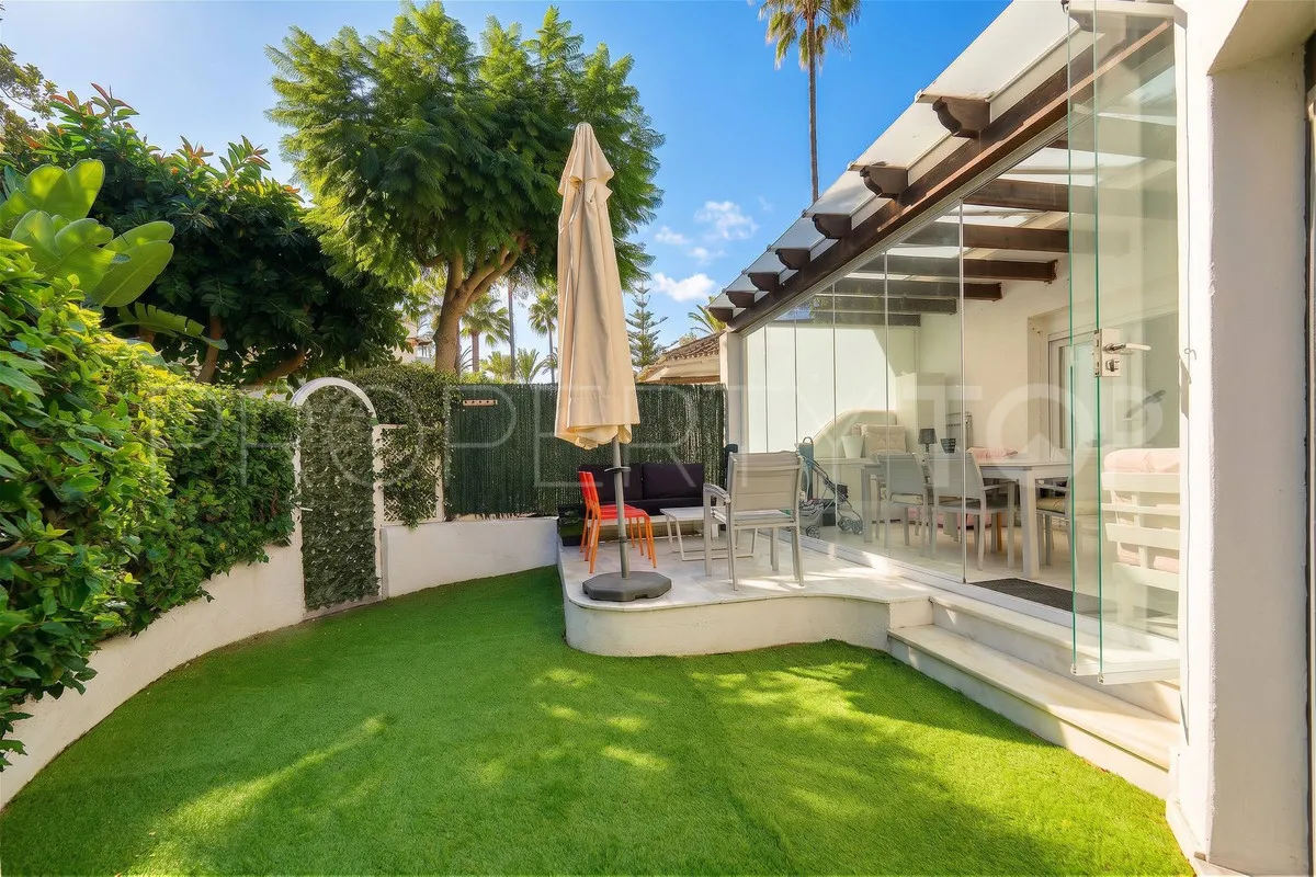 Elviria, apartamento planta baja a la venta
