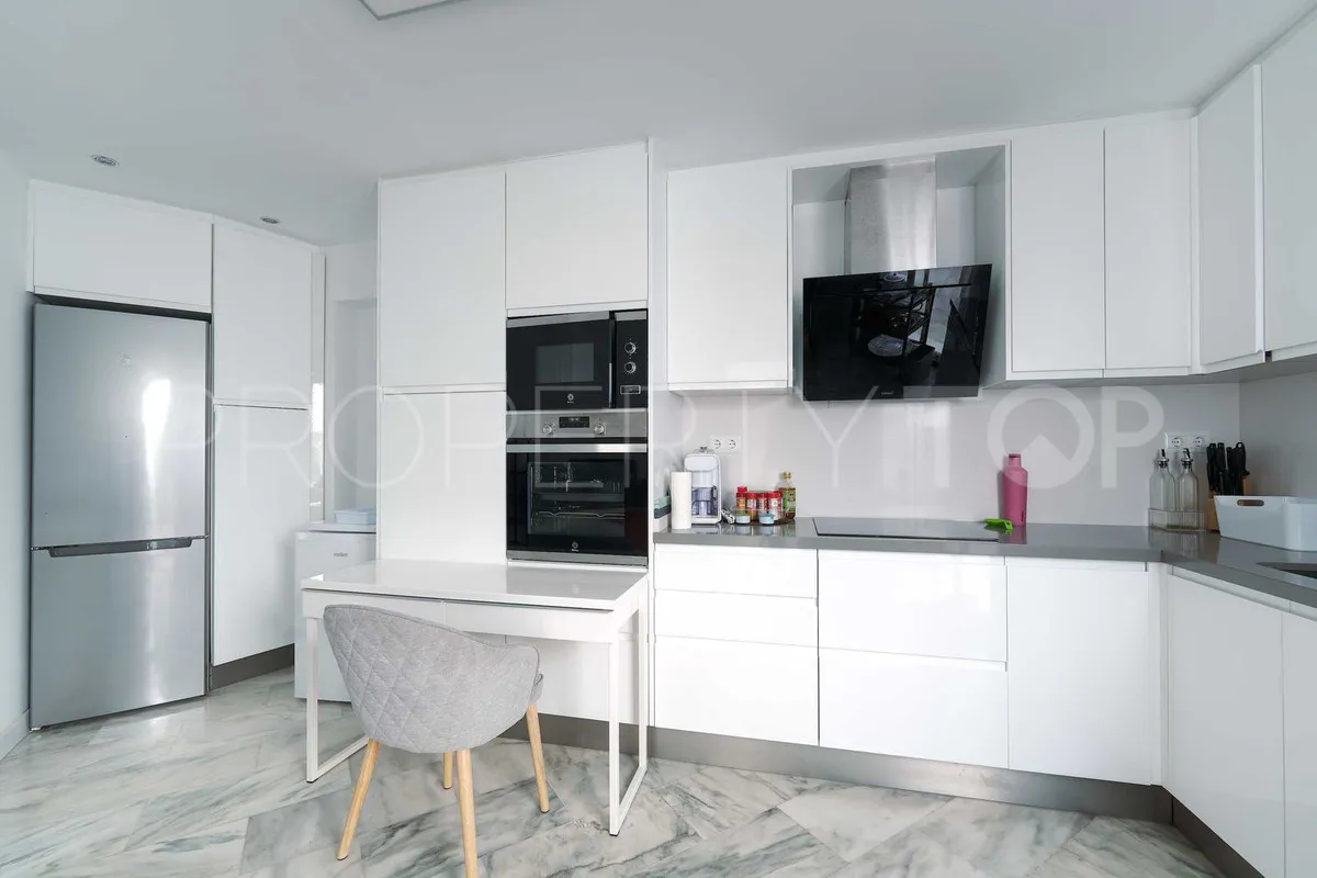 Elviria, apartamento planta baja a la venta